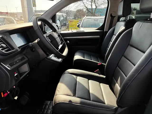 Fiat Ulysse Lounge HDI 180 Aut. 8Sitzer L2 Panoramadach Ansicht 9