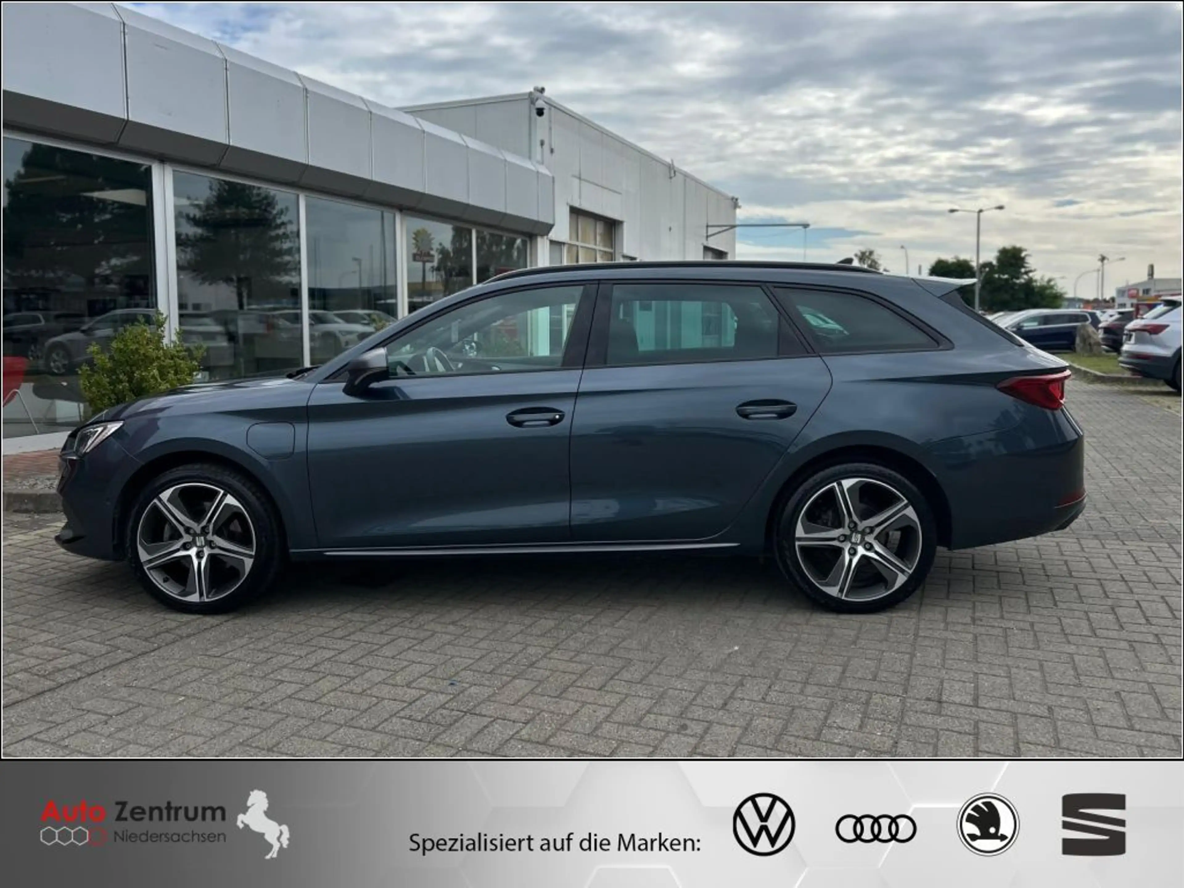 SEAT Leon Sportstour 1.4 e-Hybr FR Plus AZN-Haus-Förderung* — photo 7