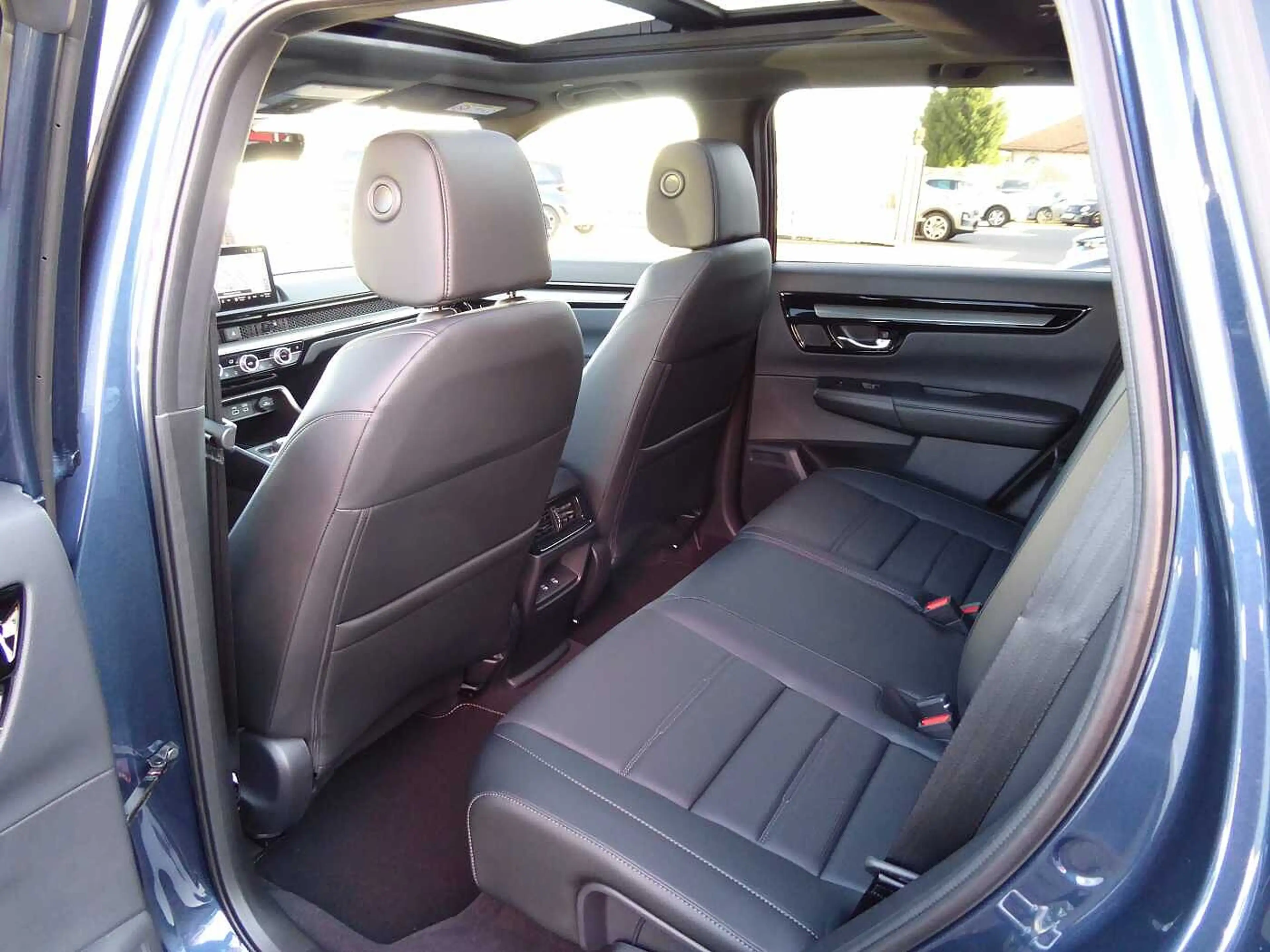 Honda CR-V Plug in Hybrid e:PHEV 2.0 Advance Tech — photo 10