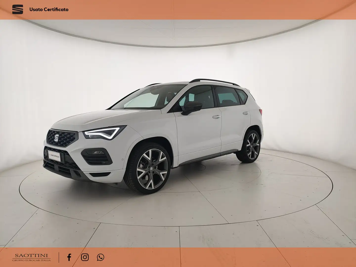 SEAT Ateca 2.0 TDI FR 150 CV Weiß - 1