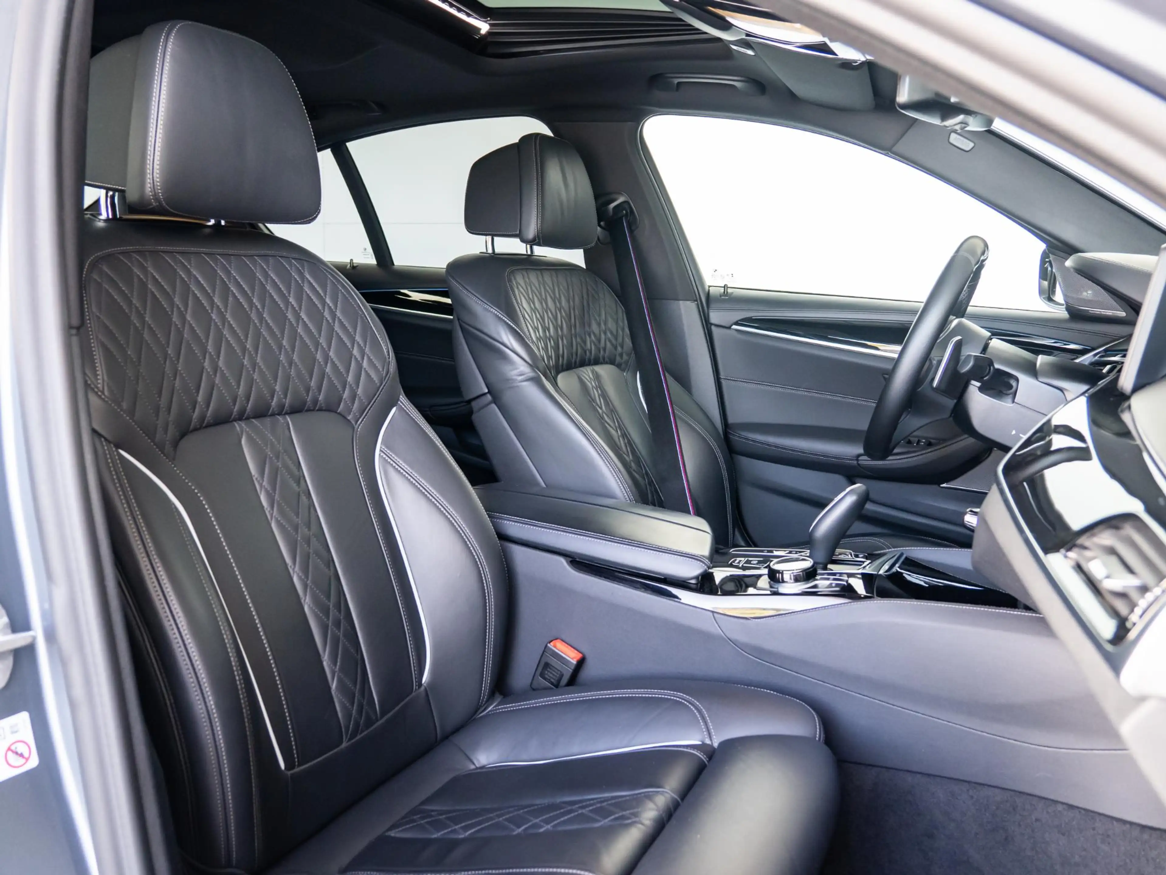 BMW 545 5-serie 545e xDrive Business Edition Plus | High E — photo 4