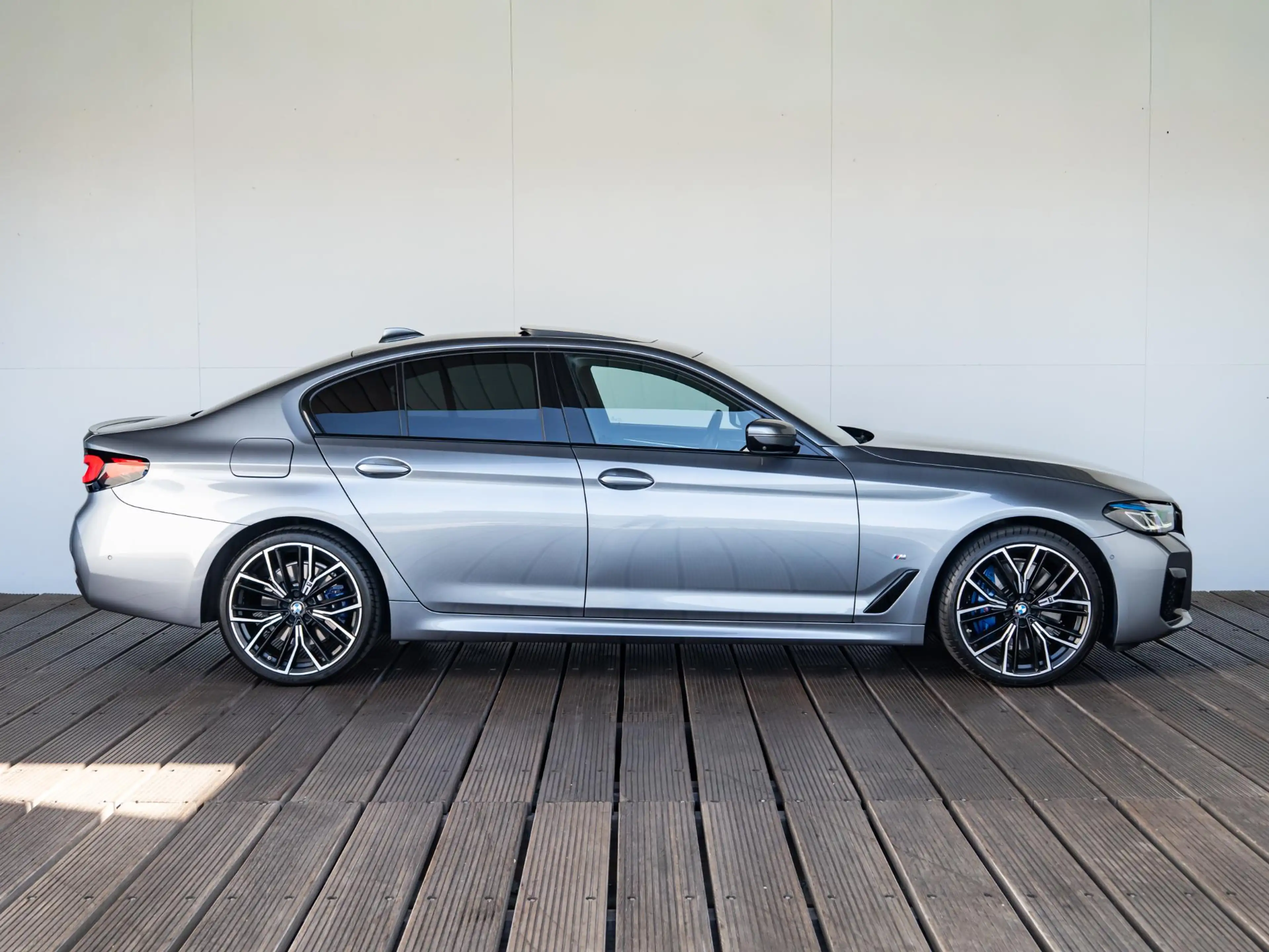 BMW 545 5-serie 545e xDrive Business Edition Plus | High E — photo 6