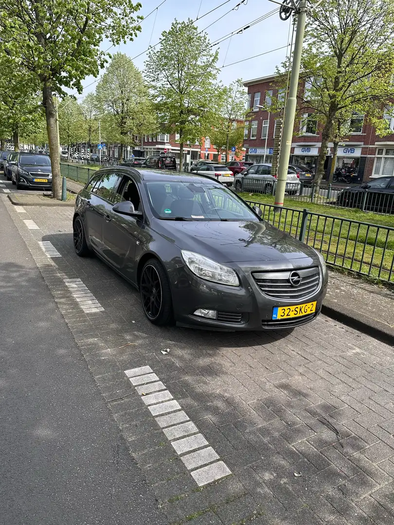 Opel Insignia 1.4 T EcoF. Bns Ed Grijs - 1