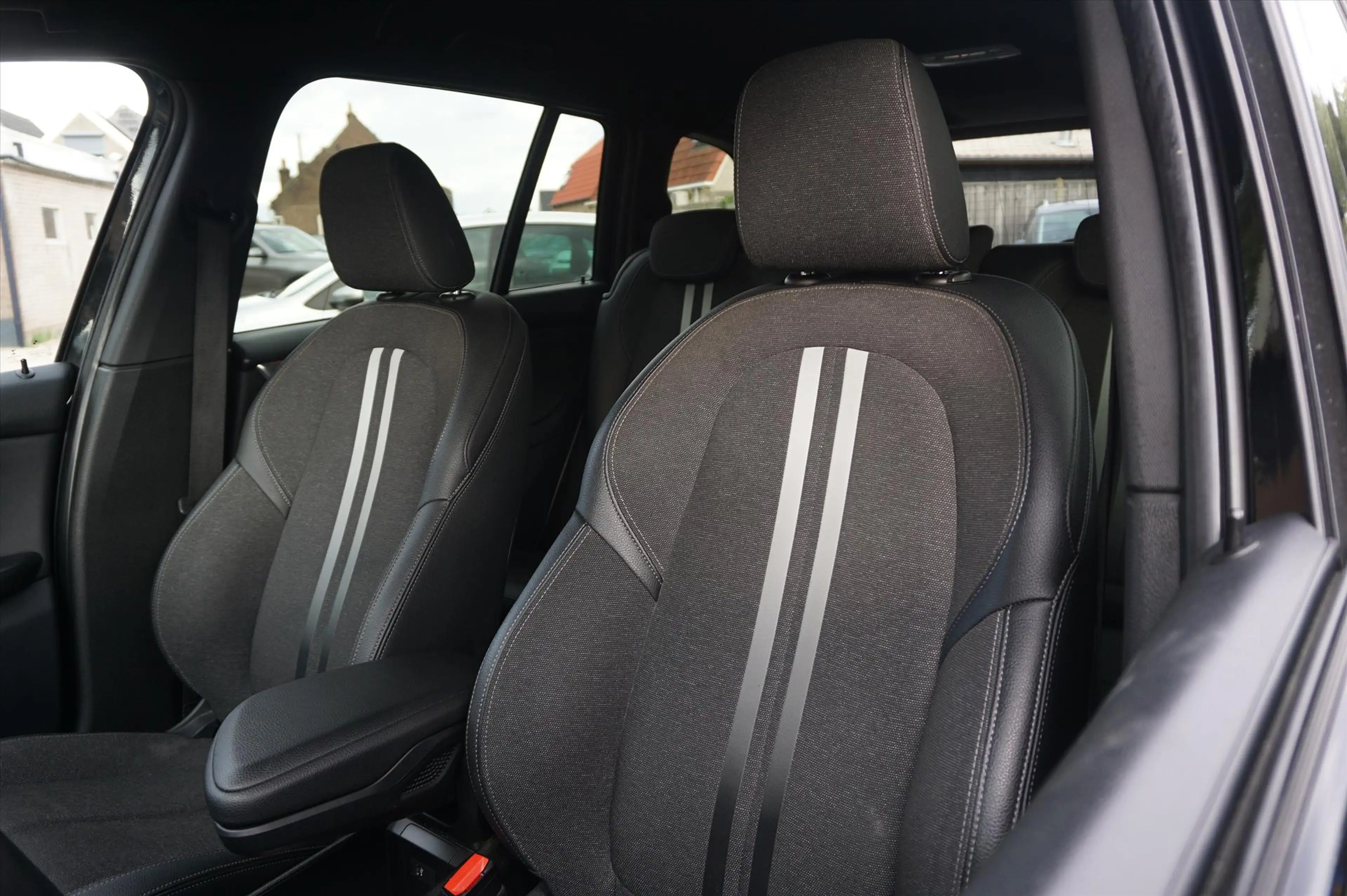BMW 218 2-Serie Gran Tourer 218i 140pk M-Sport / 7-Persoon — photo 11