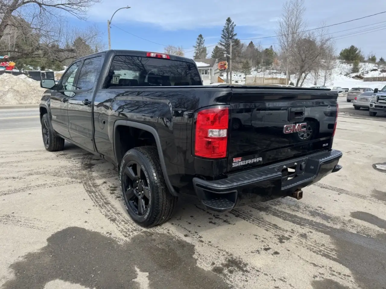 GMC Sierra 1500 снимка GMC Sierra 1500