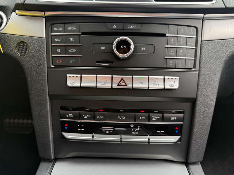 Mercedes-Benz E 350 cdi BlueTec Avantgarde Schecjheft Leder Navi PDC — photo 16