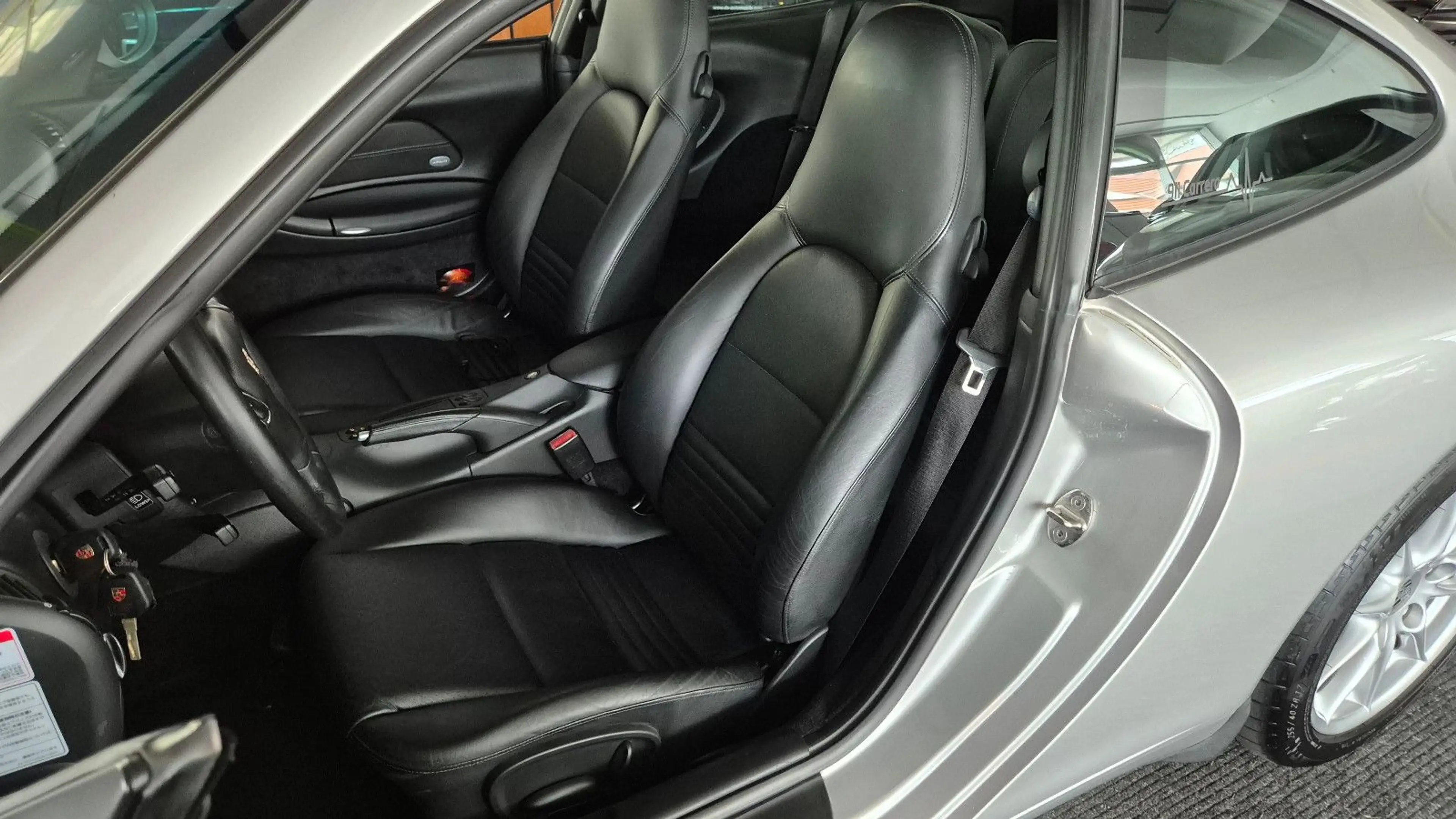 Porsche 996 Carrera Coupé — photo 11