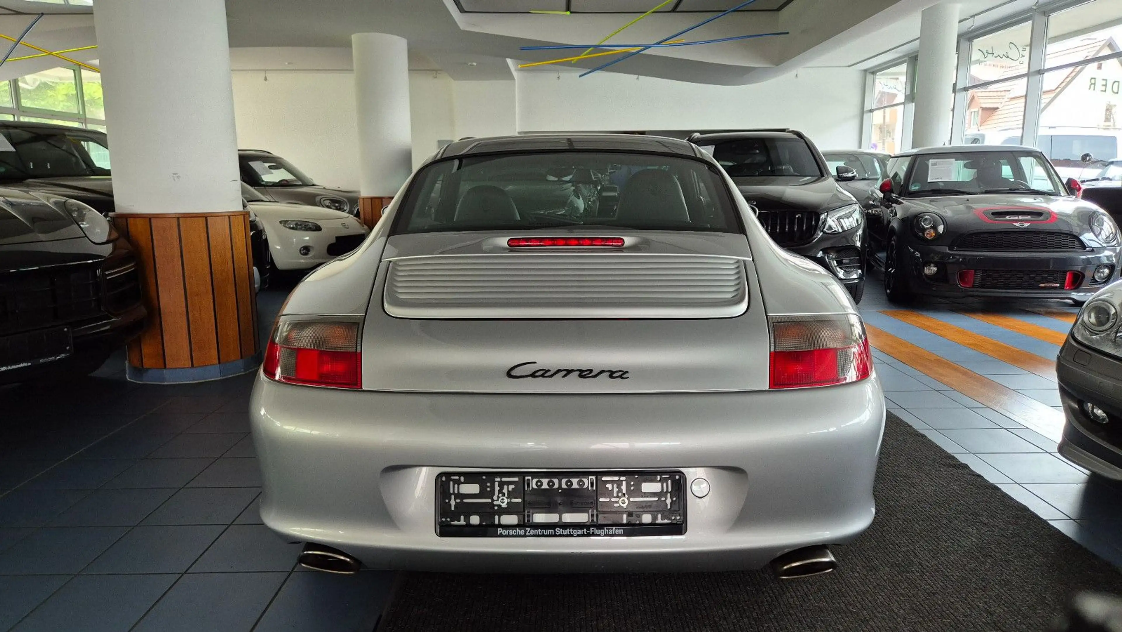 Porsche 996 Carrera Coupé — photo 7