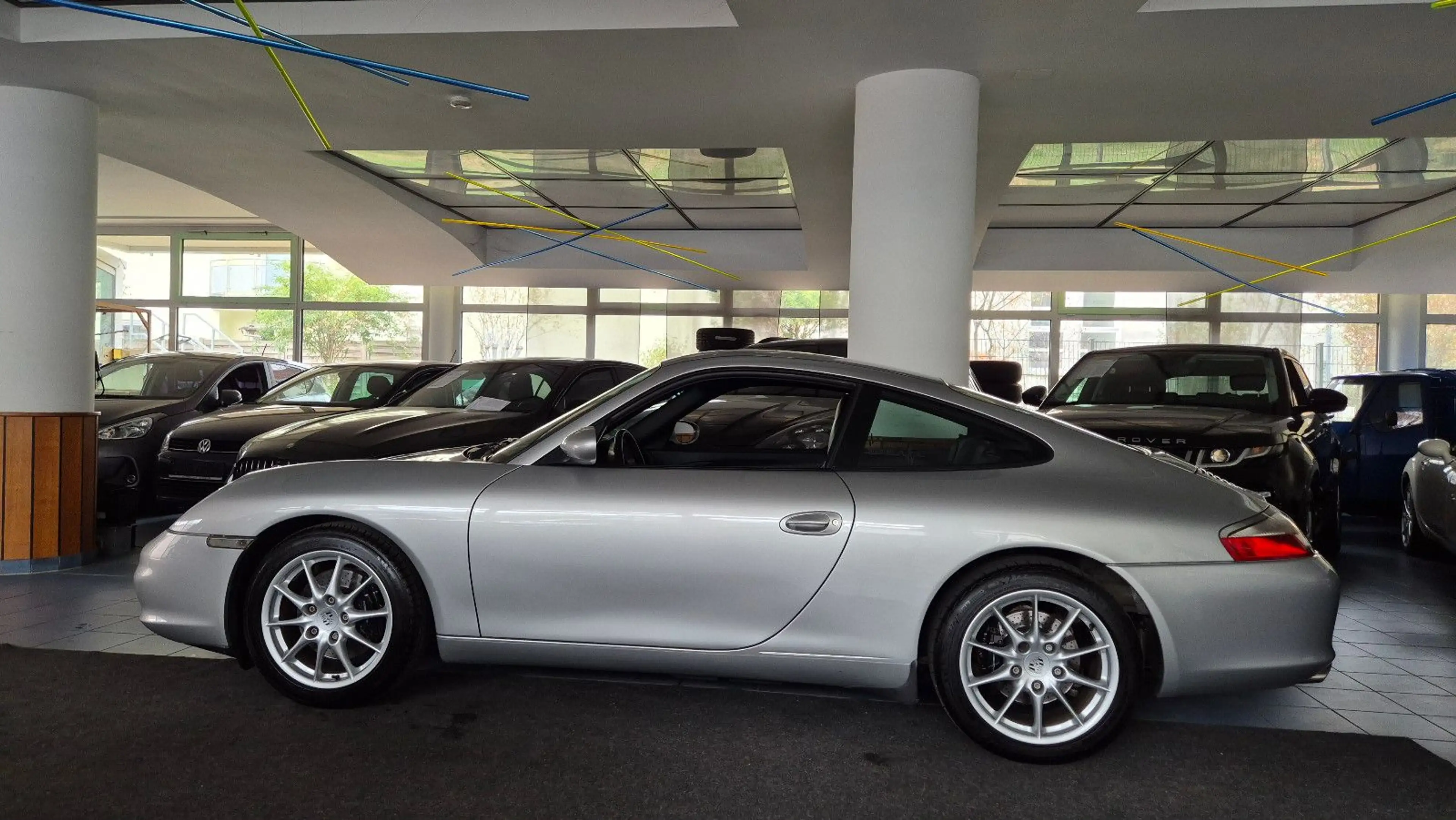 Porsche 996 Carrera Coupé — photo 9