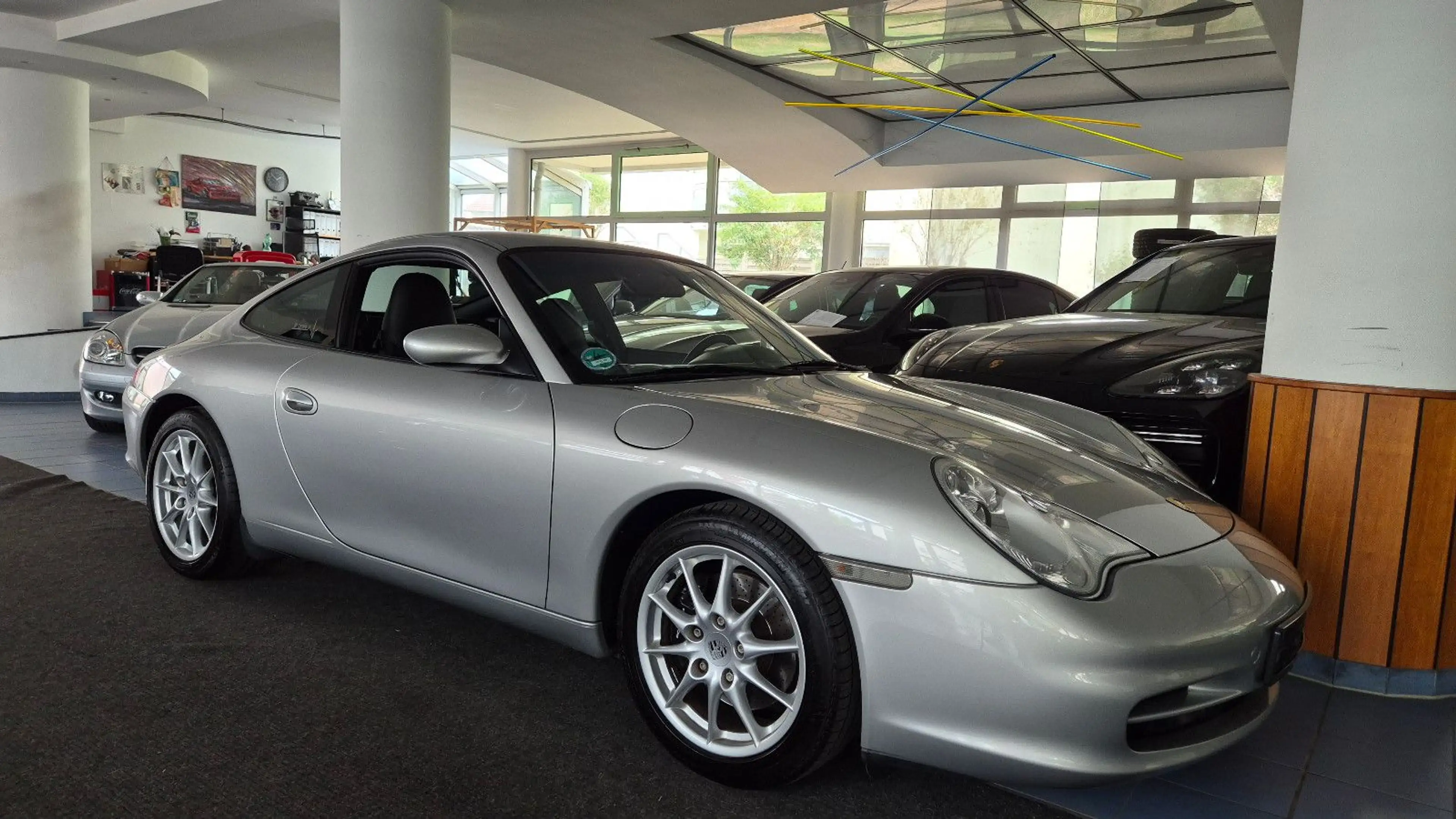 Porsche 996 Carrera Coupé — photo 4
