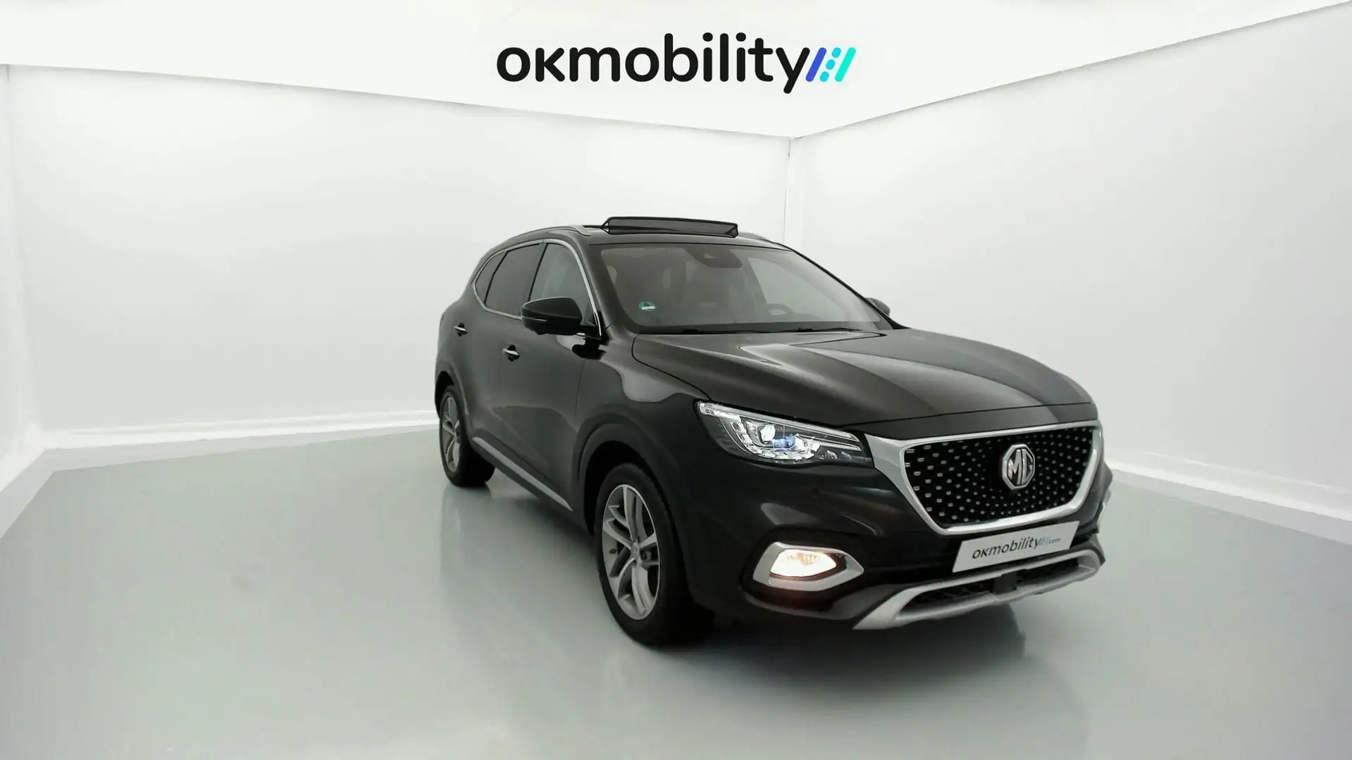 MG HS 1.5 T-GDI Luxury Noir - 2