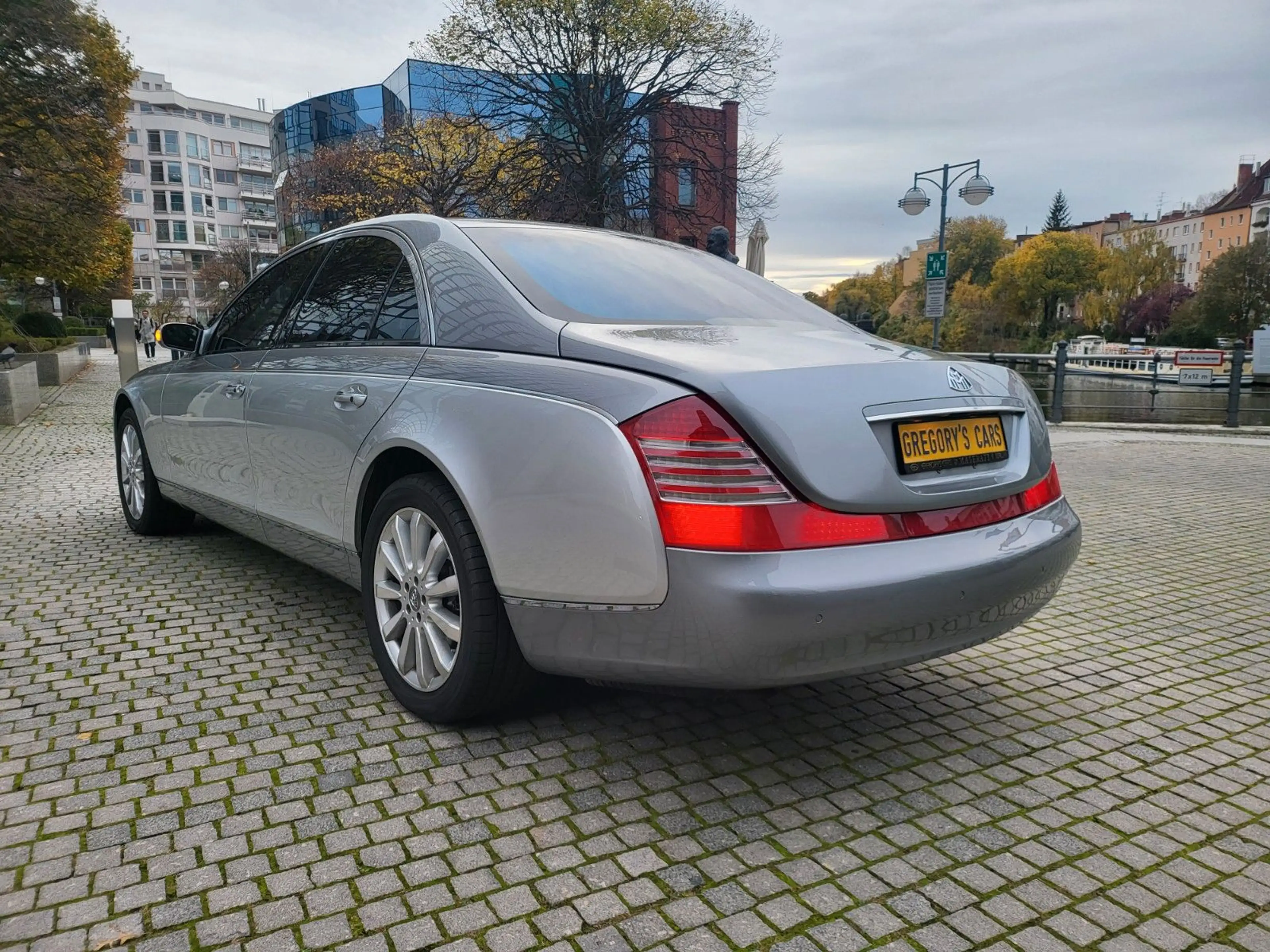 Maybach 57 VOLL+1HAND+DuoTone+1OF300+NeuPreis=685.000€ — photo 4