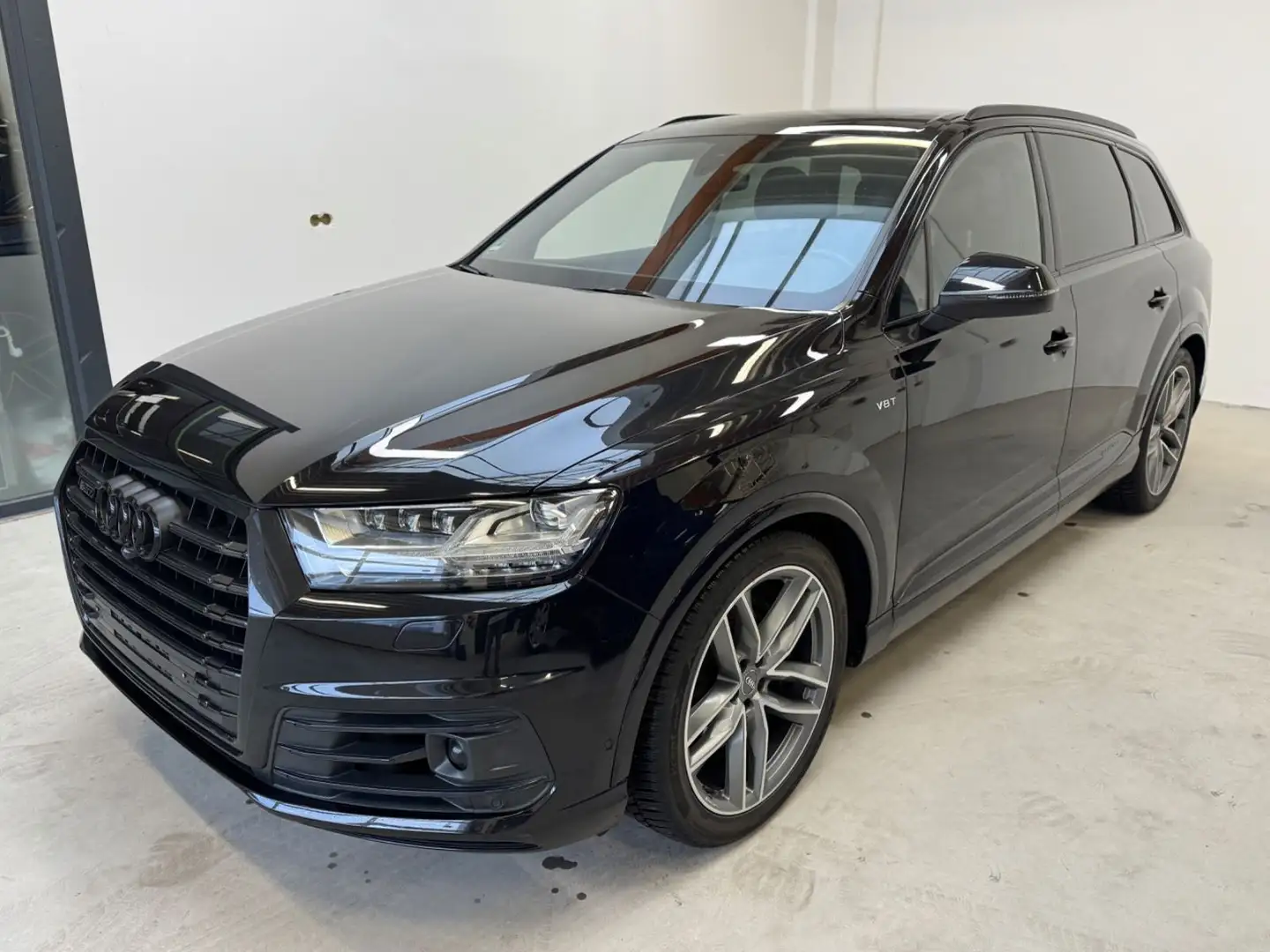 Audi SQ7 4.0 TDI quattro EXCLUSIVE MATRIX MegaVOLL Schwarz - 1