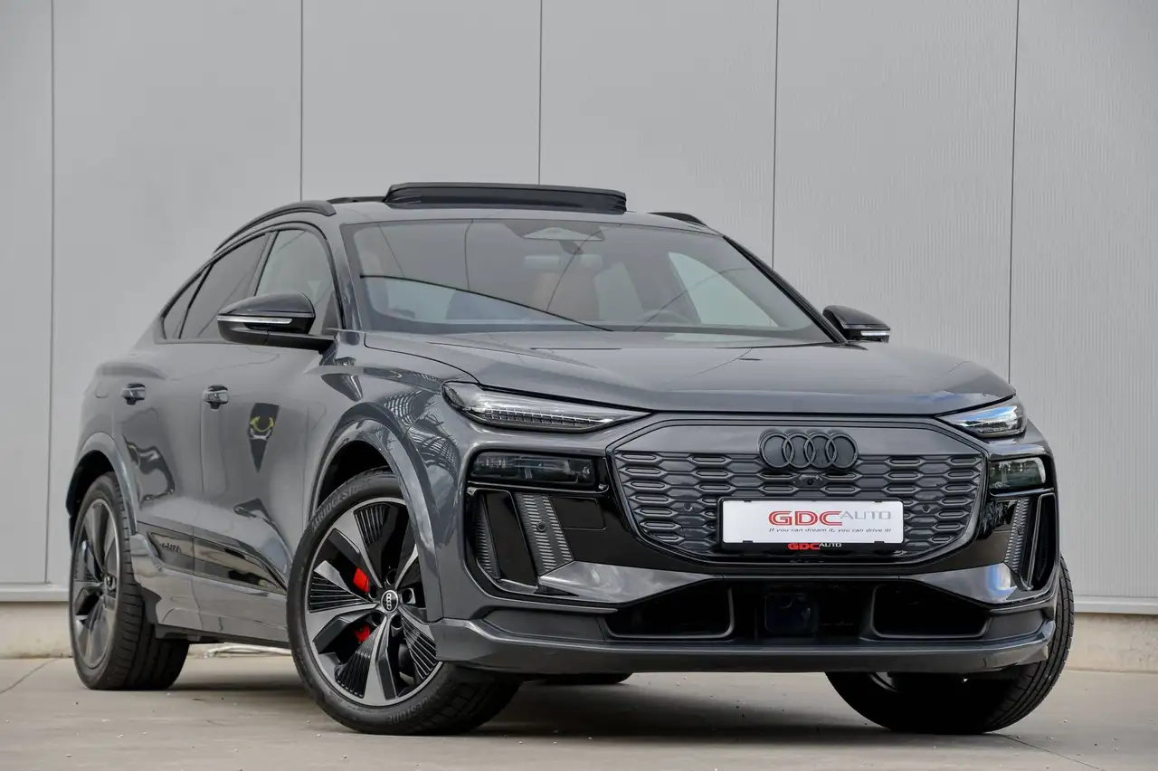 Audi SQ6 e-tron