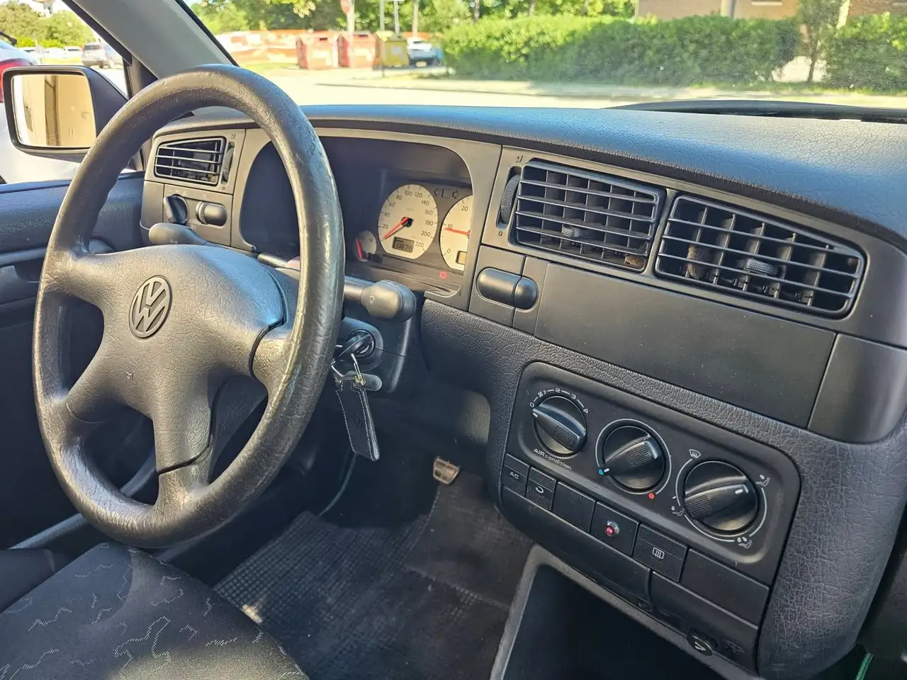 Volkswagen Golf 5p 1.9 tdi Movie Air - tagliandata, foto 10