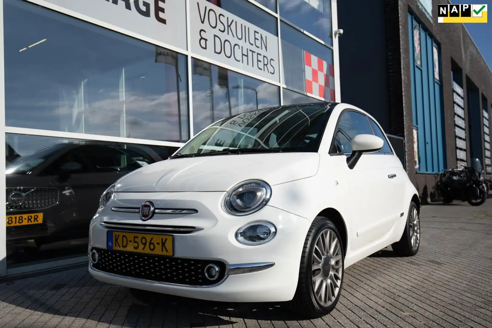 Fiat 500 0.9 TwinAir Turbo Lounge | Navigatie |Bluetooth | Wit - 1