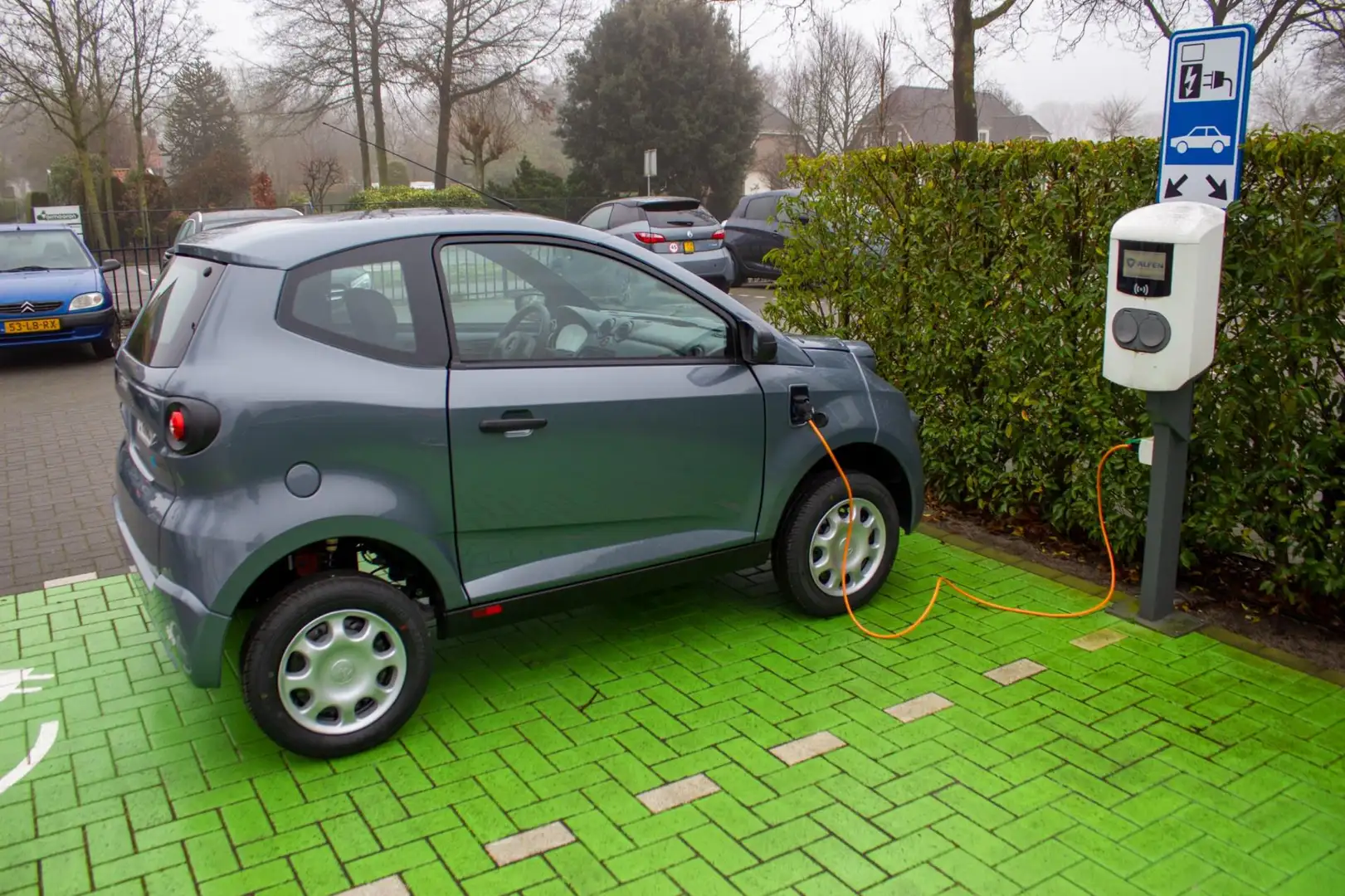 Aixam E Minauto Access 5 Kwh Nieuw | 2 jaar Aixam fabrie Gris - 2