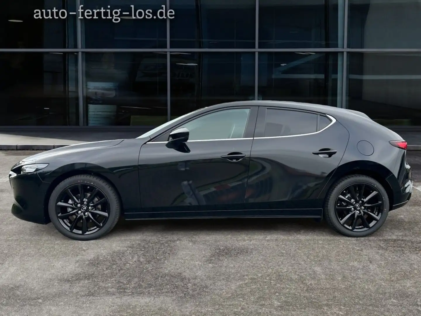 Mazda 3 e-SKYACTIV-G 140 M HYBRID HOMURA (BP) Schwarz - 2