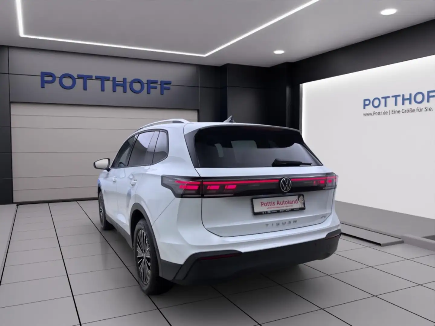 Volkswagen Tiguan 1.5 eTSI DSG LIFE NAVI AHK KAMERA SHZG Bianco - 2