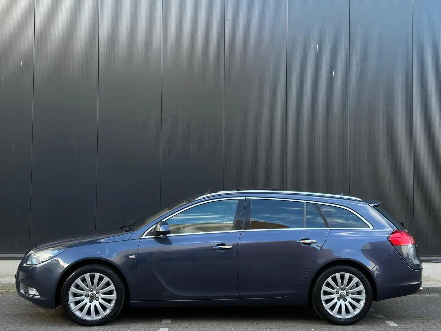 Opel Insignia Insignia 1.6 T Cosmo Grijs - 2