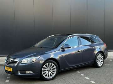 Insignia 1.6 T Cosmo