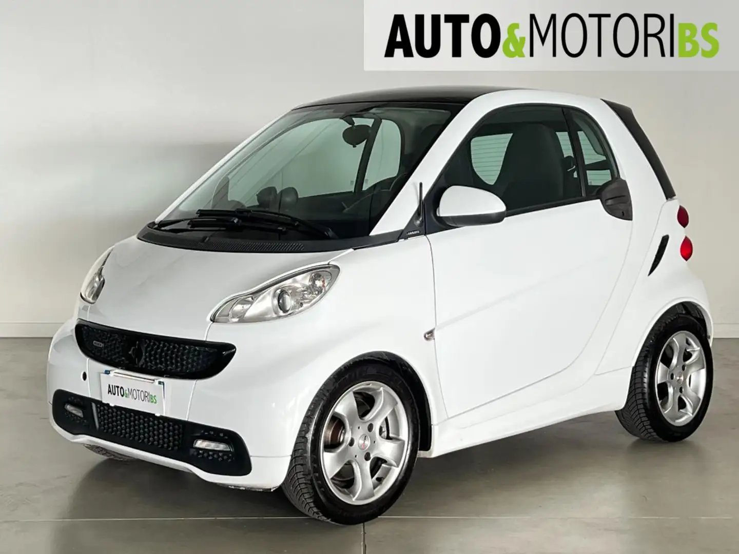 smart forTwo 1000 75 kW coupé BRABUS Bianco - 1