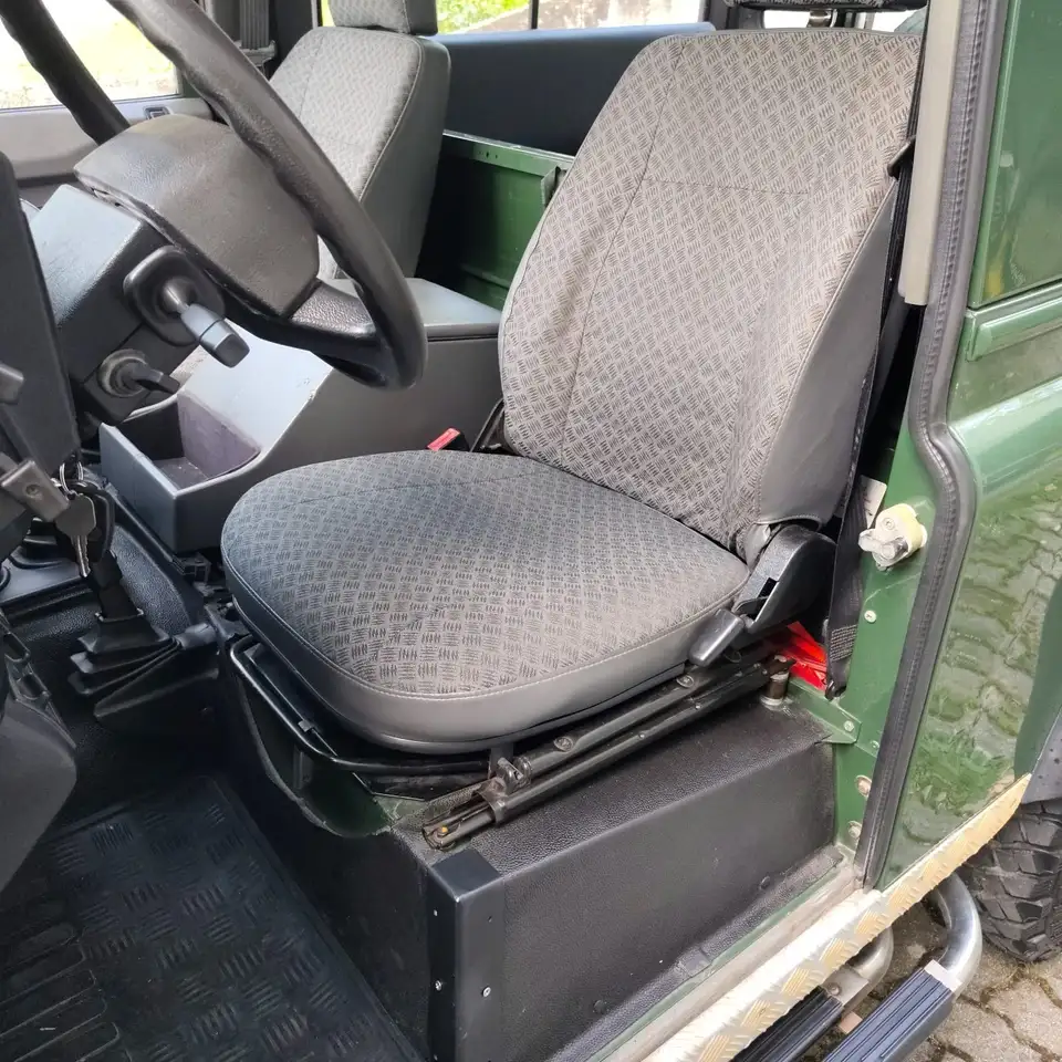 Land Rover Defender D90 TD5 AirCond 6seats ENG/ad, foto 11