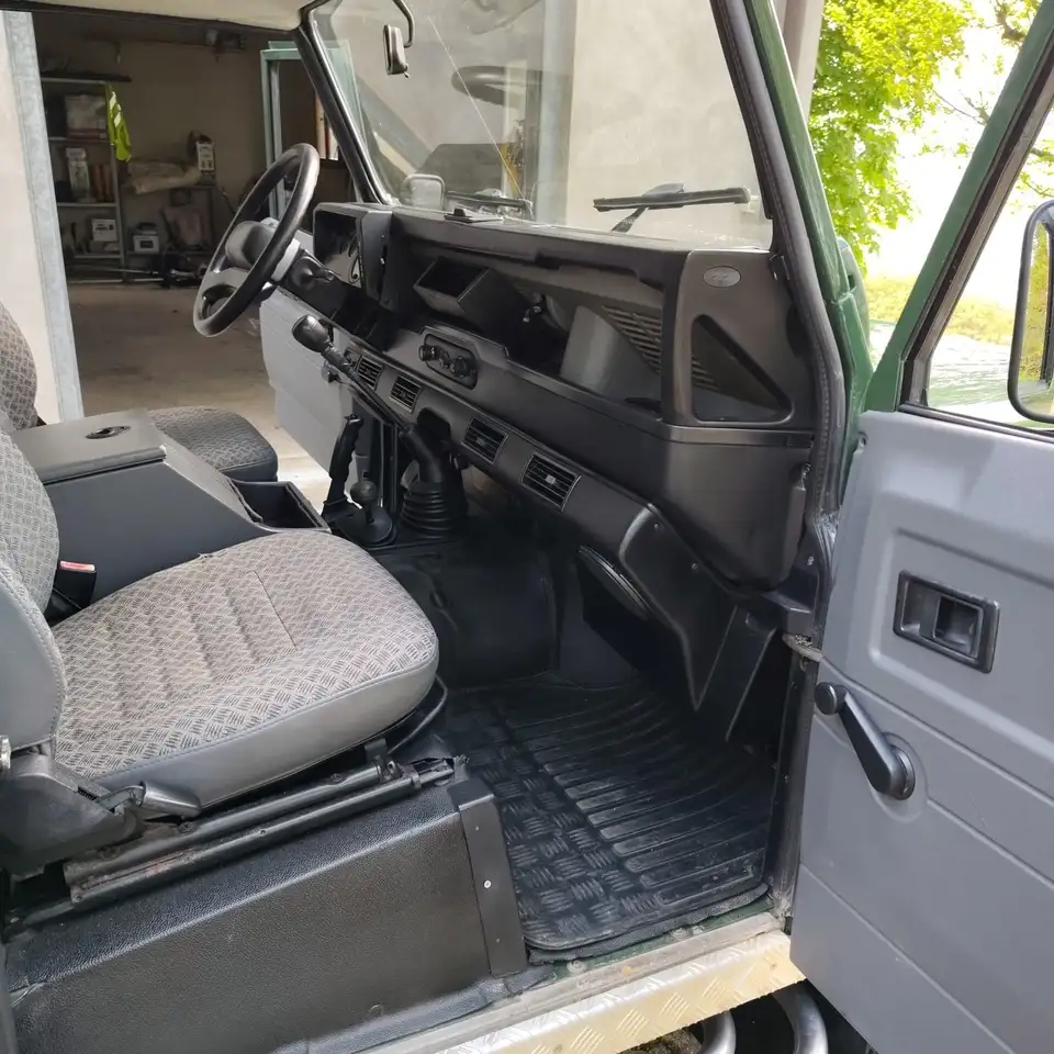 Land Rover Defender D90 TD5 AirCond 6seats ENG/ad, foto 12
