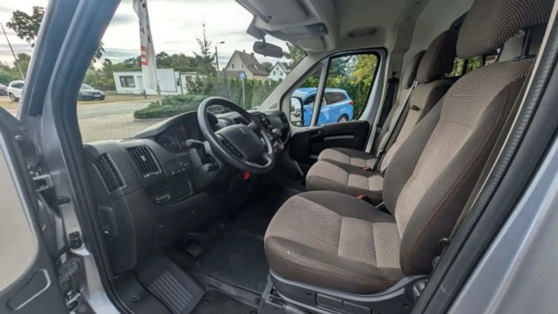Peugeot Boxer - 2
