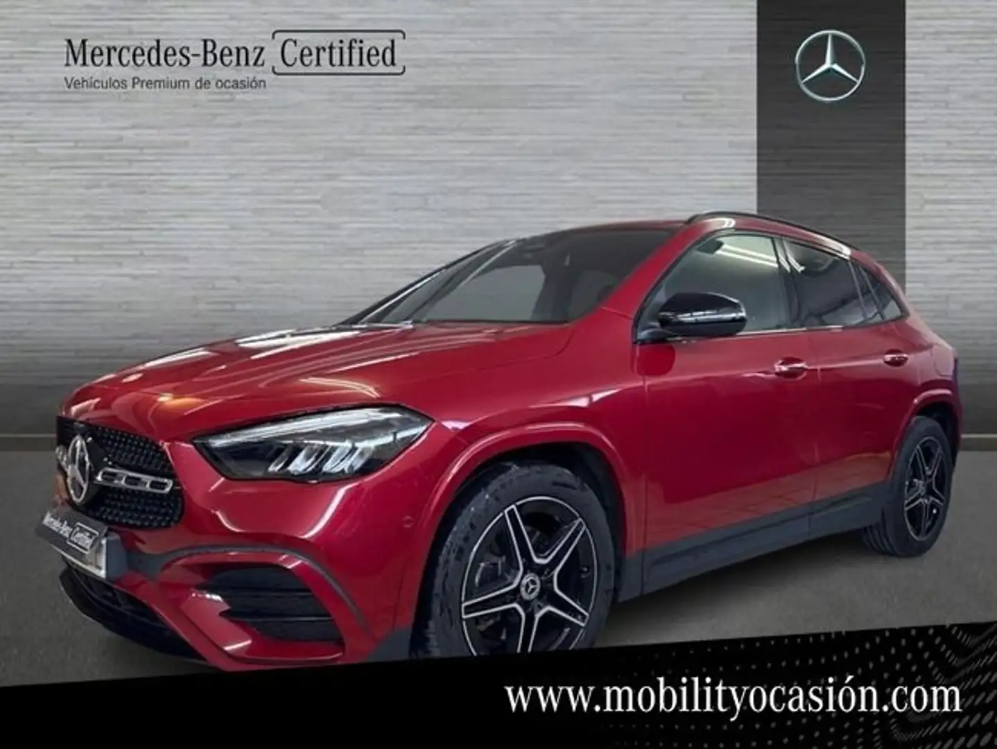 Mercedes-Benz GLA 200 D Rojo - 1