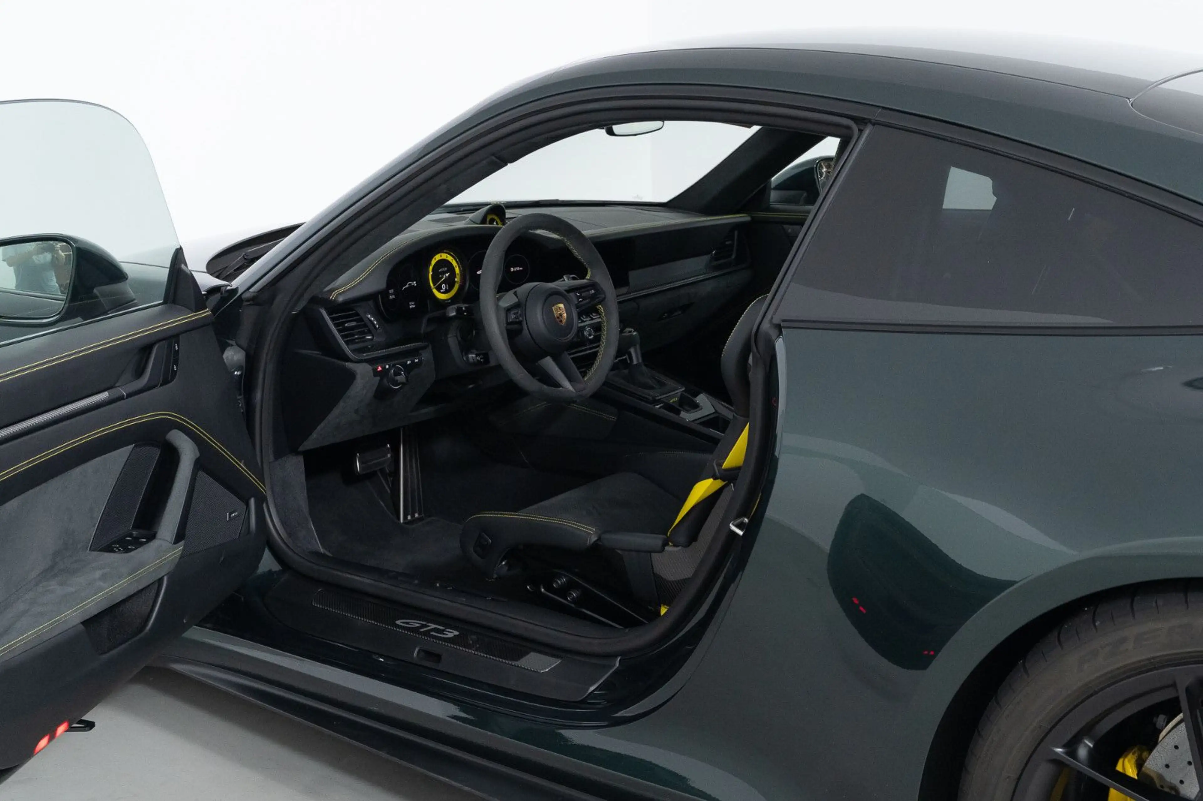 Porsche 911 GT3 (992) — photo 7