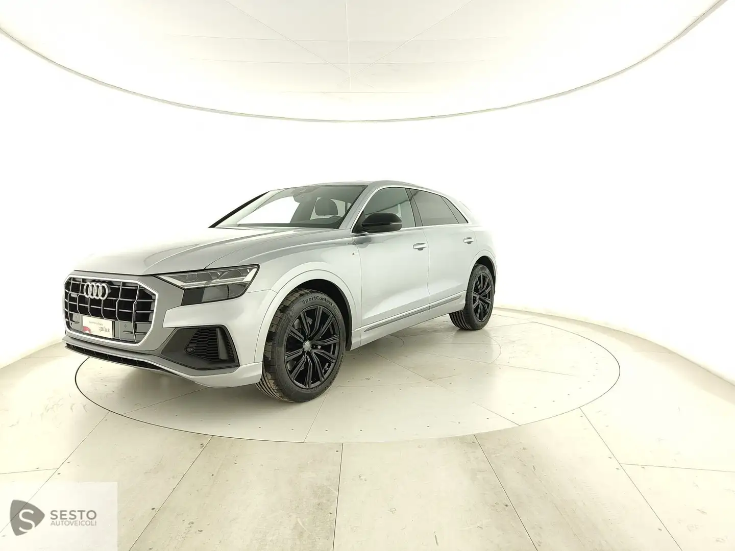 Audi Q8 I 2018 55 3.0 tfsi mhev Sport quattro tiptronic Argento - 1