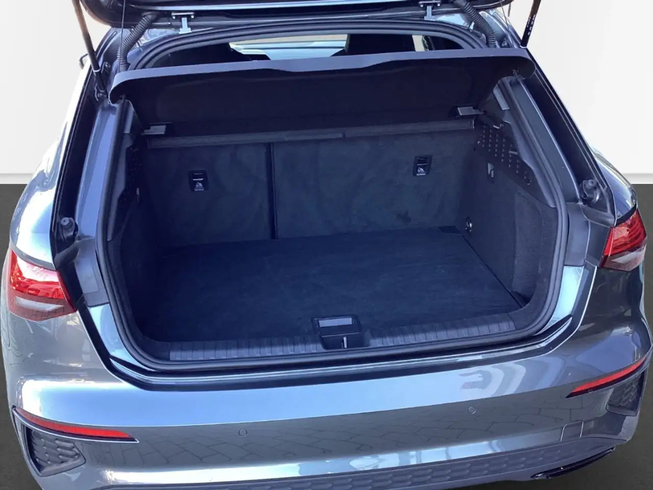 Audi A3 Sportback S line 30TFSI *Schwarz-Plus*ACC*Navi*Spo, миниатюра 9