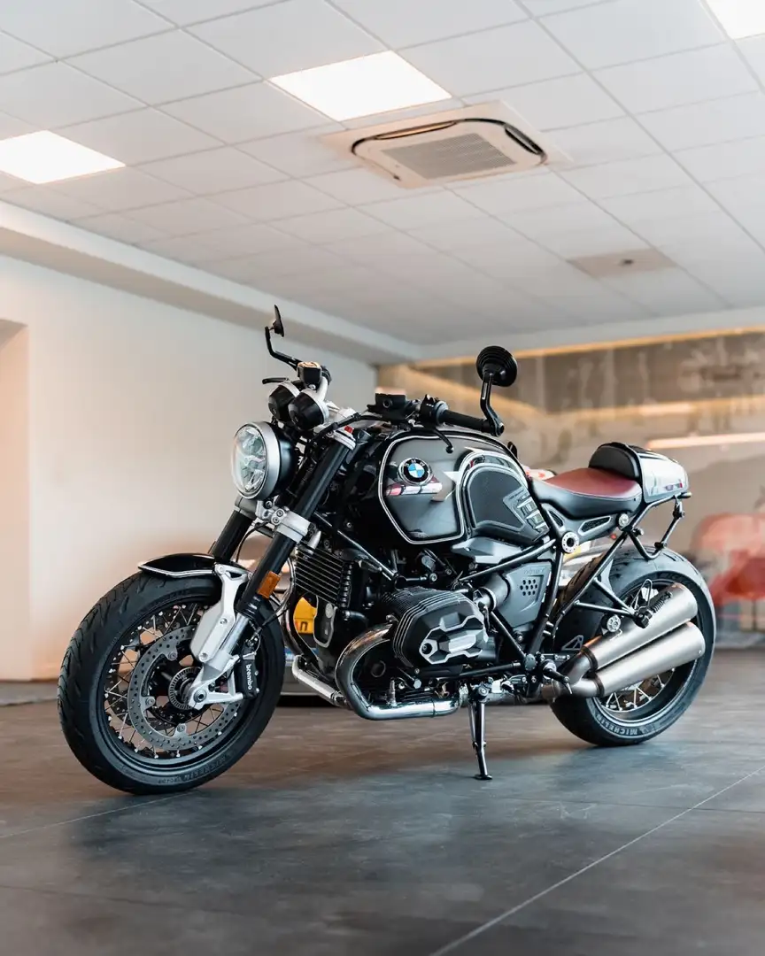 BMW R nineT 100 Years Limited Edition - 1