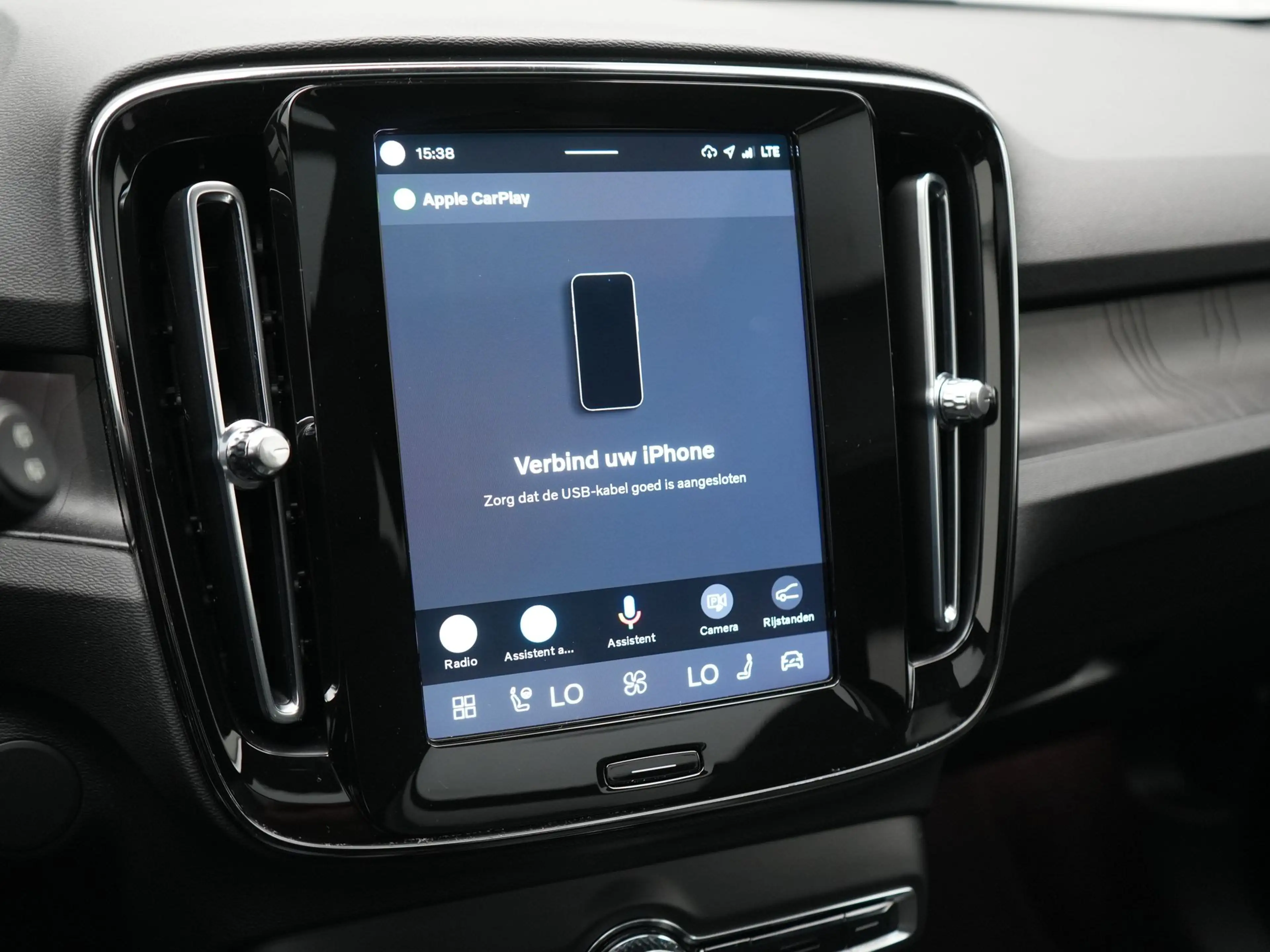 Volvo XC40 Recharge Ultimate 70 kWh 231pk Dealer O.H. | Panod — photo 22
