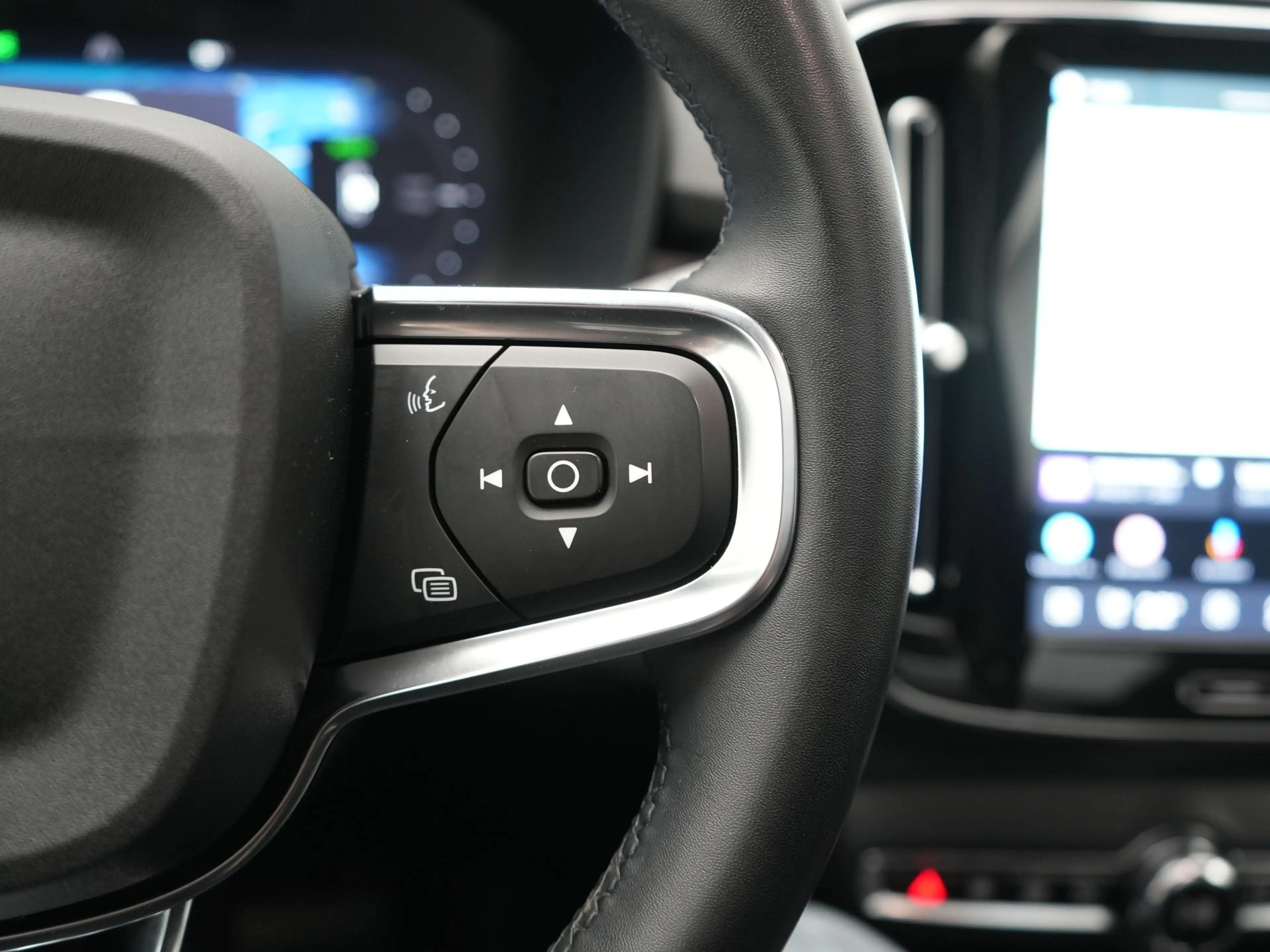 Volvo XC40 Recharge Ultimate 70 kWh 231pk Dealer O.H. | Panod — photo 28