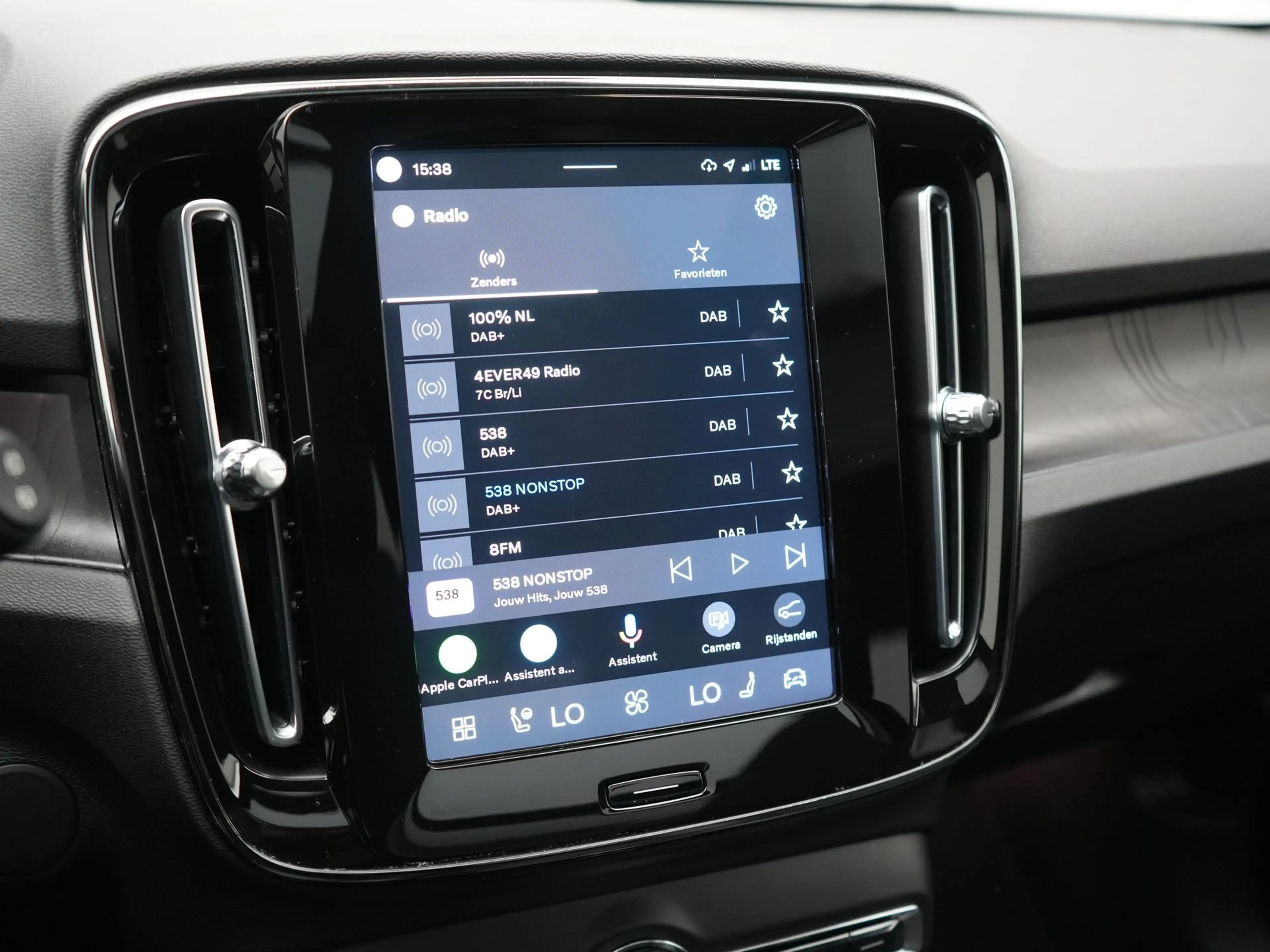 Volvo XC40 Recharge Ultimate 70 kWh 231pk Dealer O.H. | Panod — photo 44