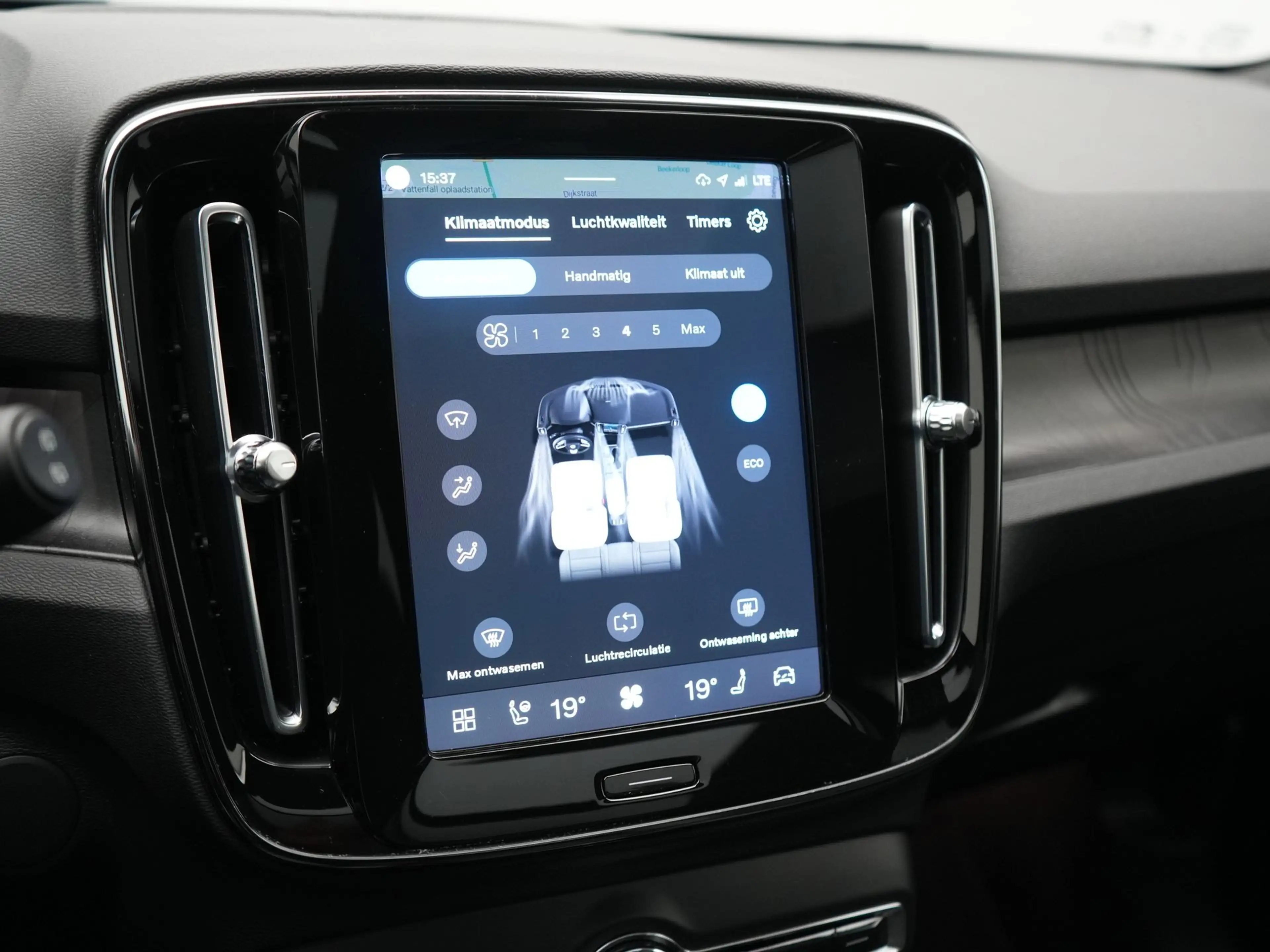 Volvo XC40 Recharge Ultimate 70 kWh 231pk Dealer O.H. | Panod — photo 40