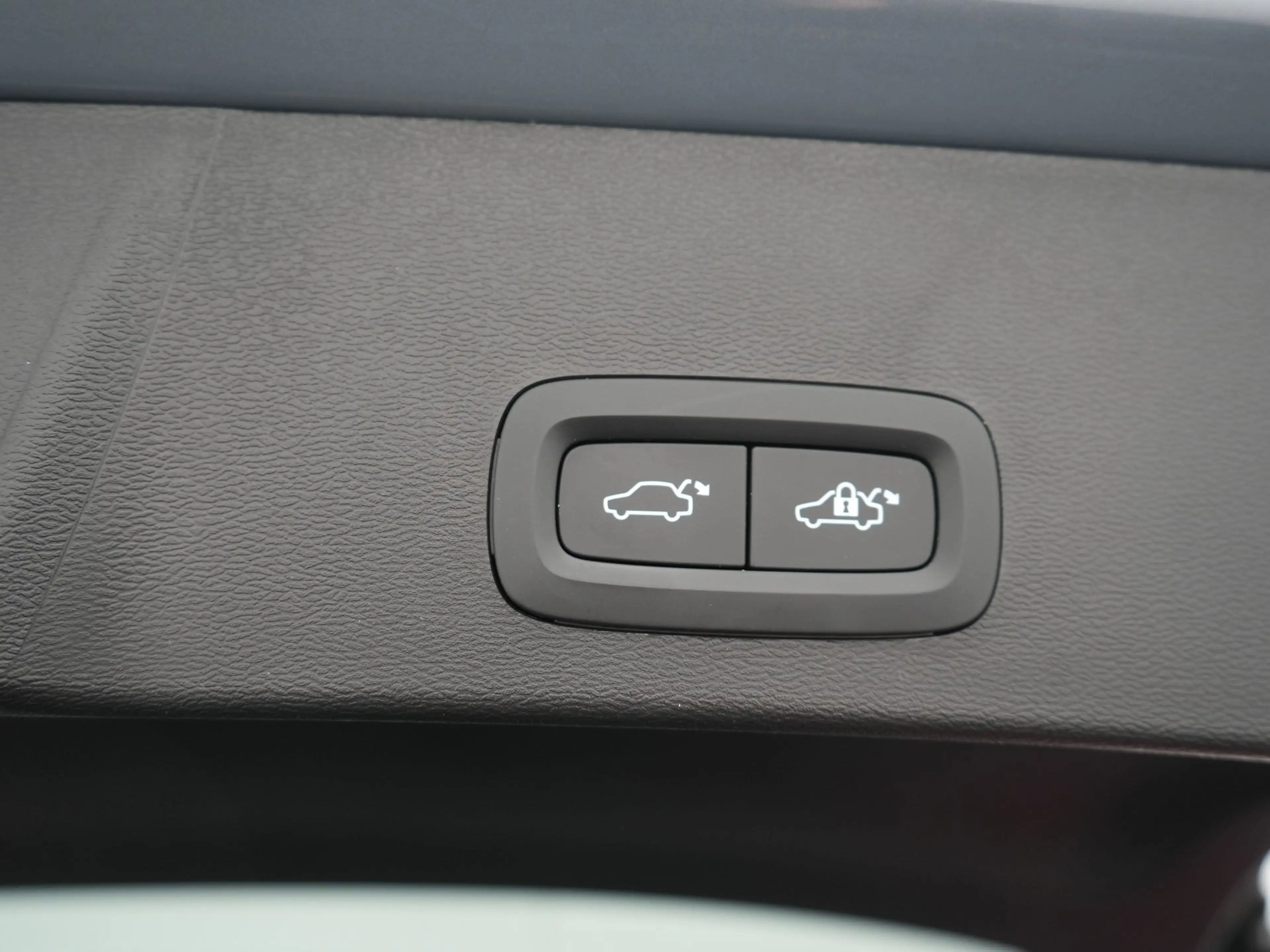 Volvo XC40 Recharge Ultimate 70 kWh 231pk Dealer O.H. | Panod — photo 32