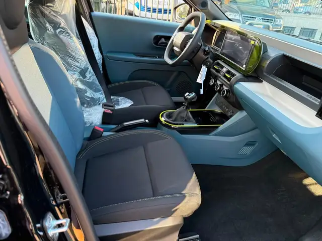 Fiat Grande Panda view 13