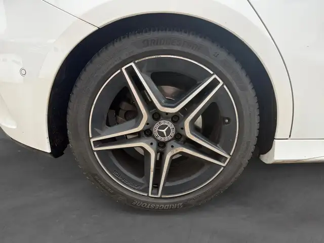 Mercedes-Benz A Class view 17