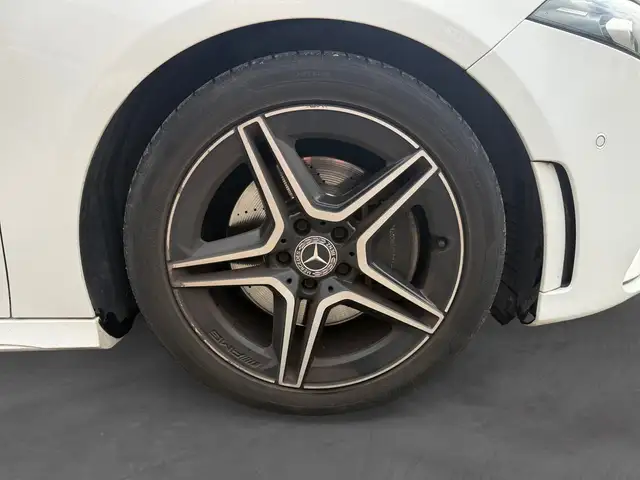 Mercedes-Benz A Class view 16