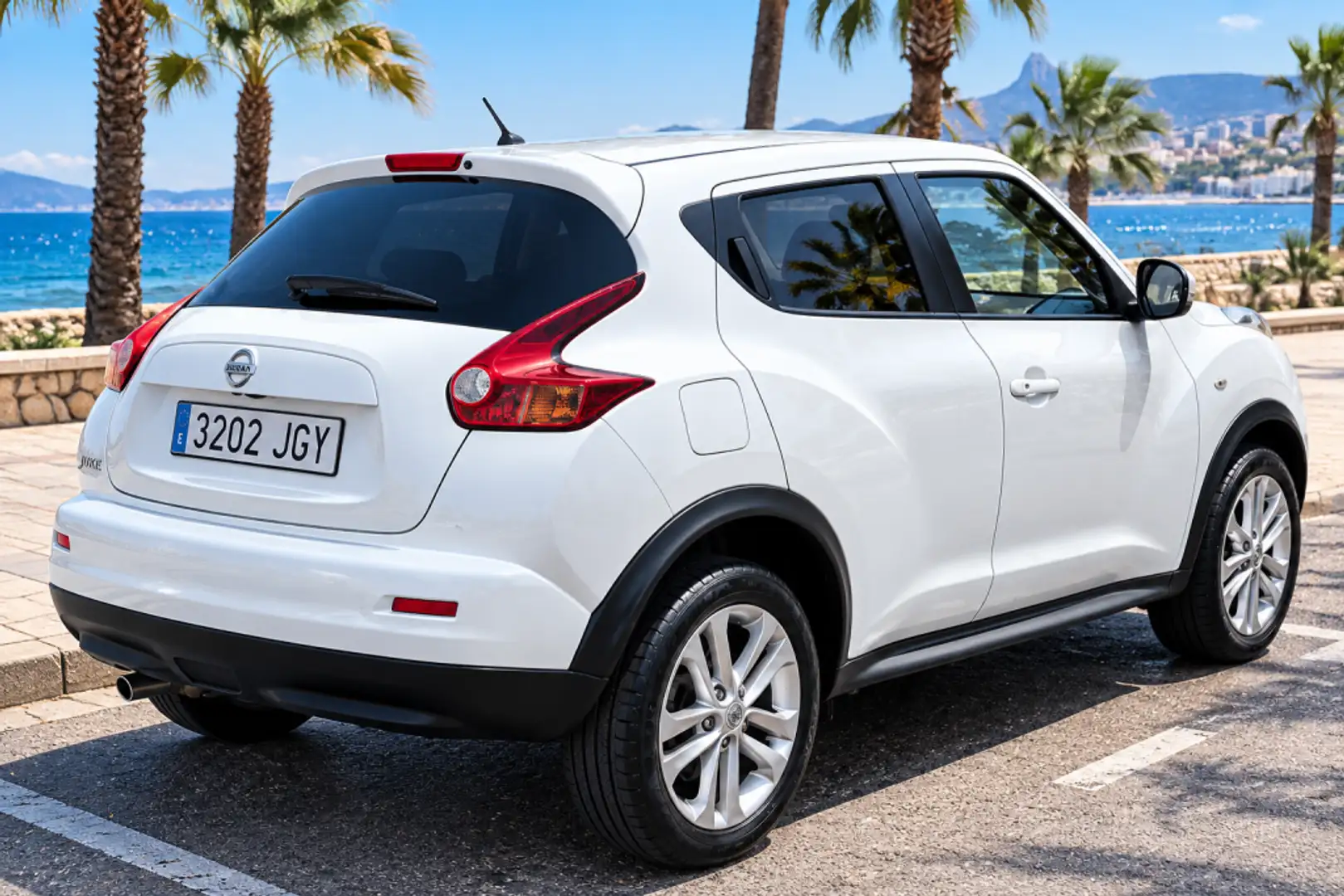 Nissan Juke 1.2 DIG-T Acenta 4x2 115 Blanco - 2