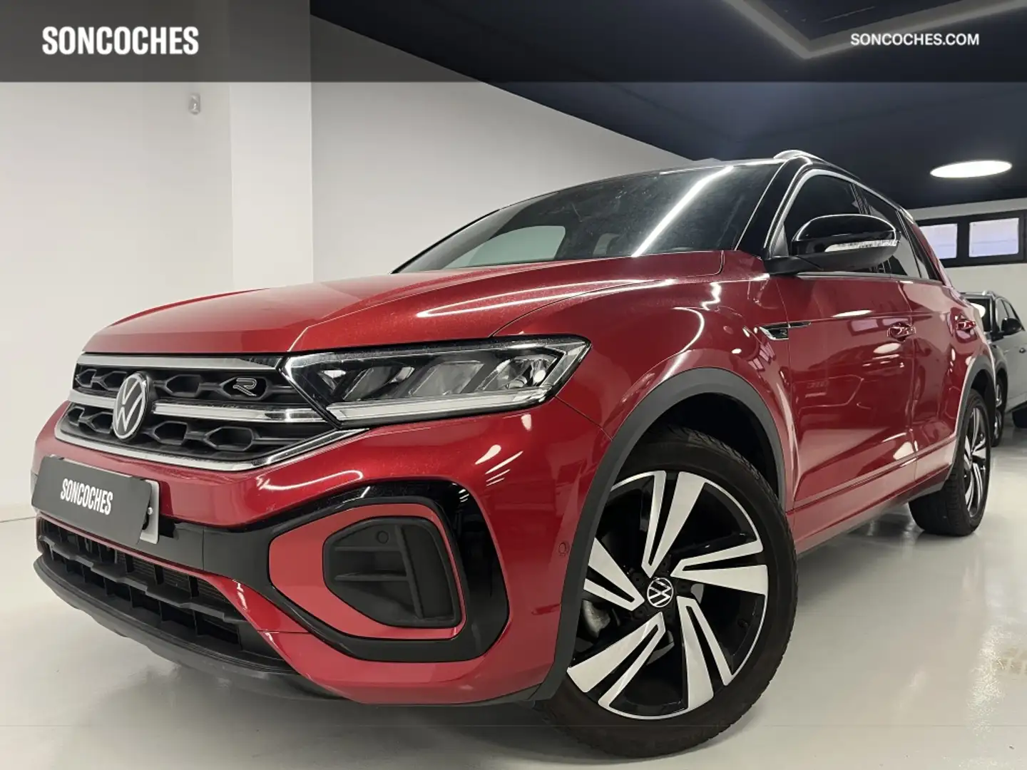 Volkswagen T-Roc 1.5 TSI R-Line kW DSG7 110KW Rojo - 1