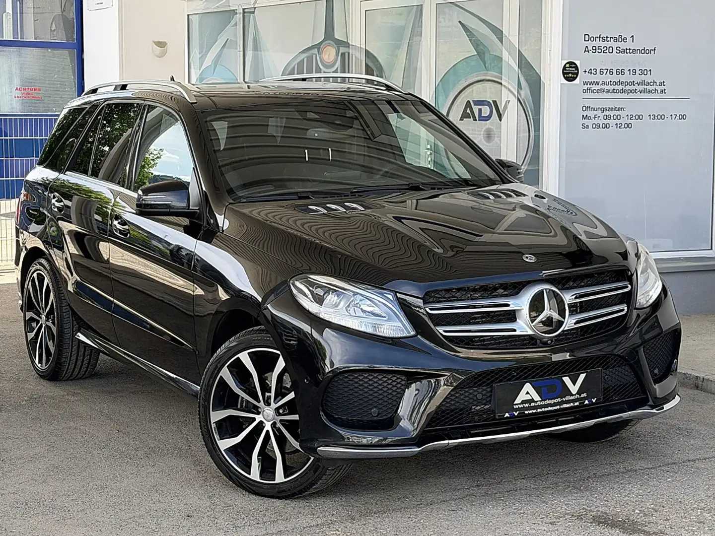 Mercedes-Benz GLE 350 d AMG-Line 4Matic Aut. Schwarz - 1