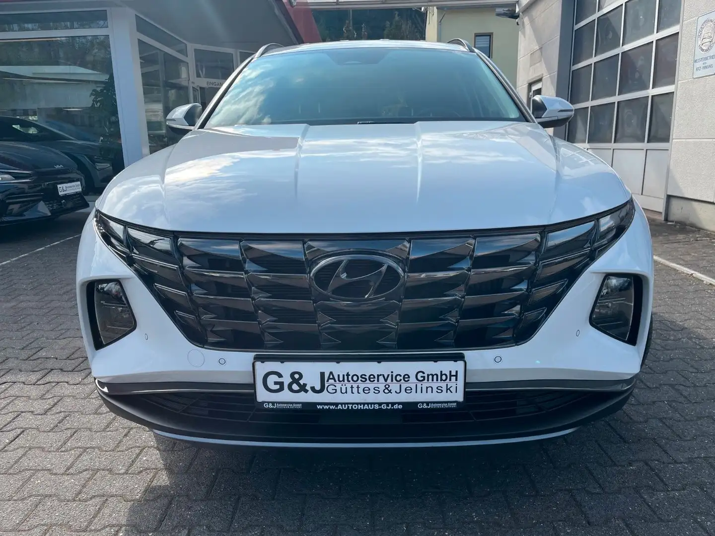 Hyundai TUCSON PHV Trend 4WD Navi, Kamera, Autom Wit - 2