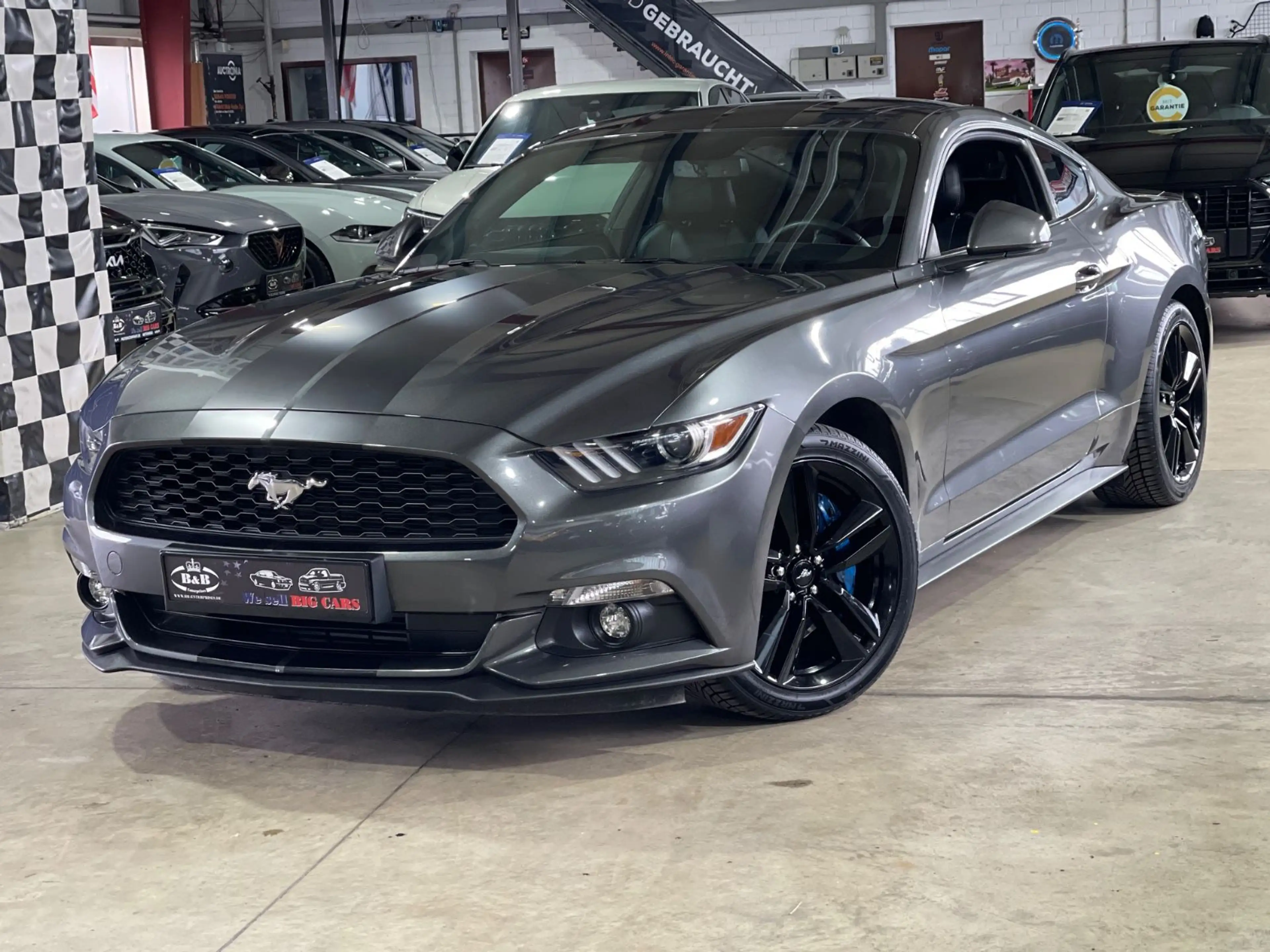 Ford Mustang FASTBACK+DE FAHRZ+UNFALLFREI+KAMERA+SHZ+GARANTIE