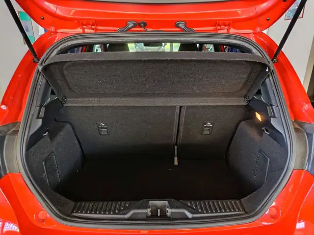 Ford Fiesta view 5