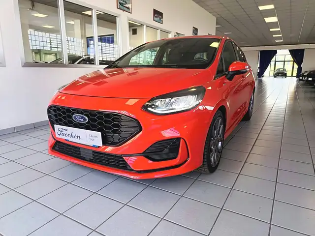 2022 Ford Fiesta in Red for sale