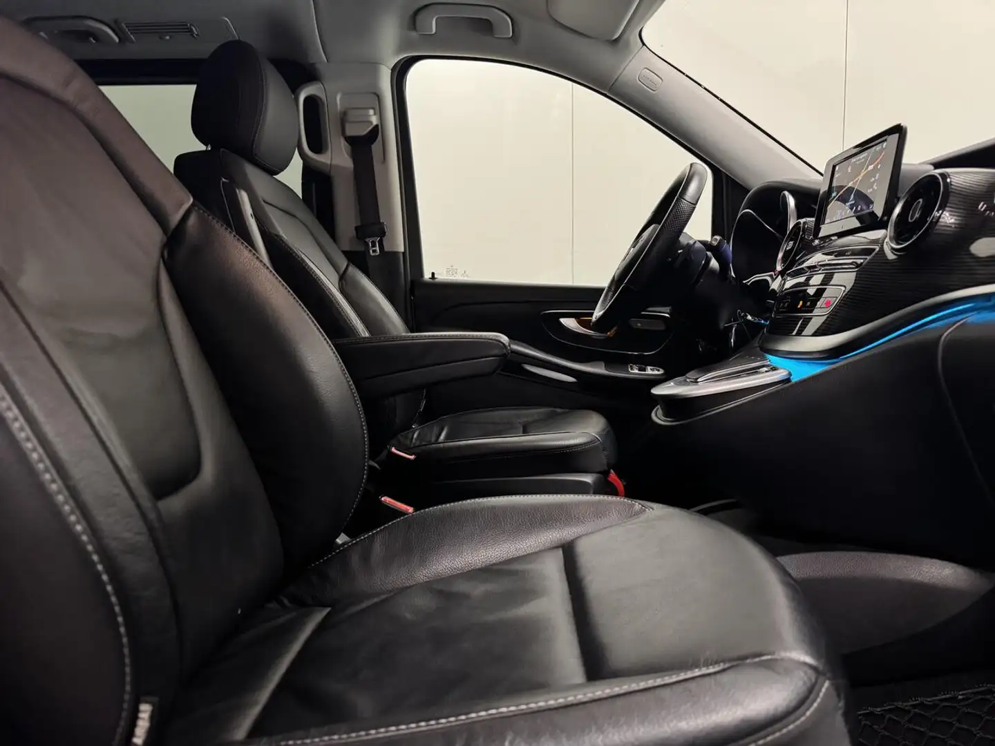 Mercedes-Benz V 250 CDI Autom. Extra Long Avantgarde - 8 pl - Licht... Gris - 2